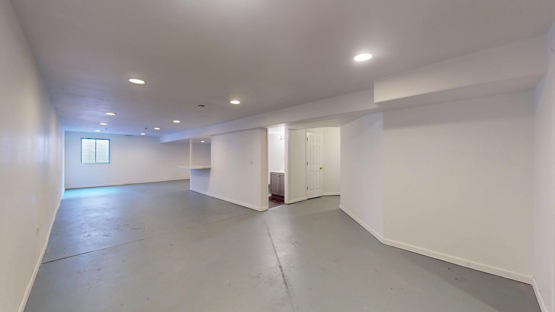 1305 Campbell Street