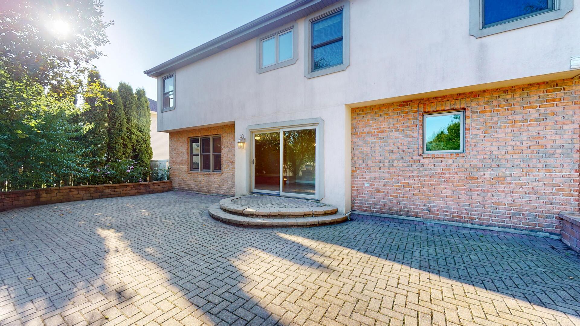 1305 Campbell Street