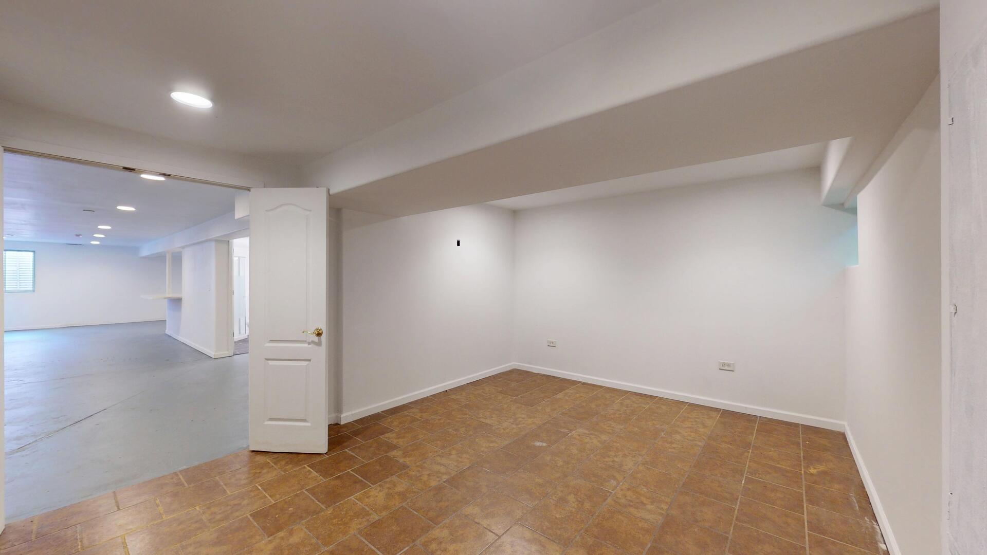 1305 Campbell Street