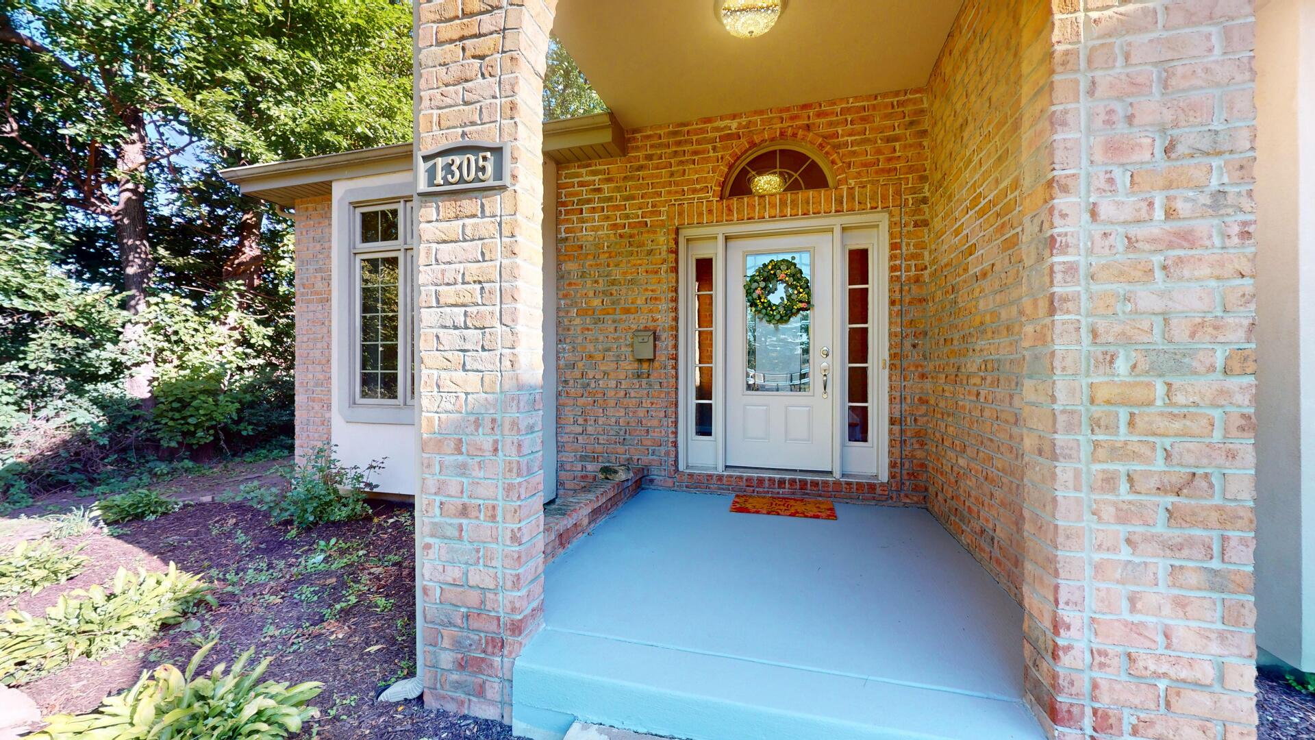 1305 Campbell Street