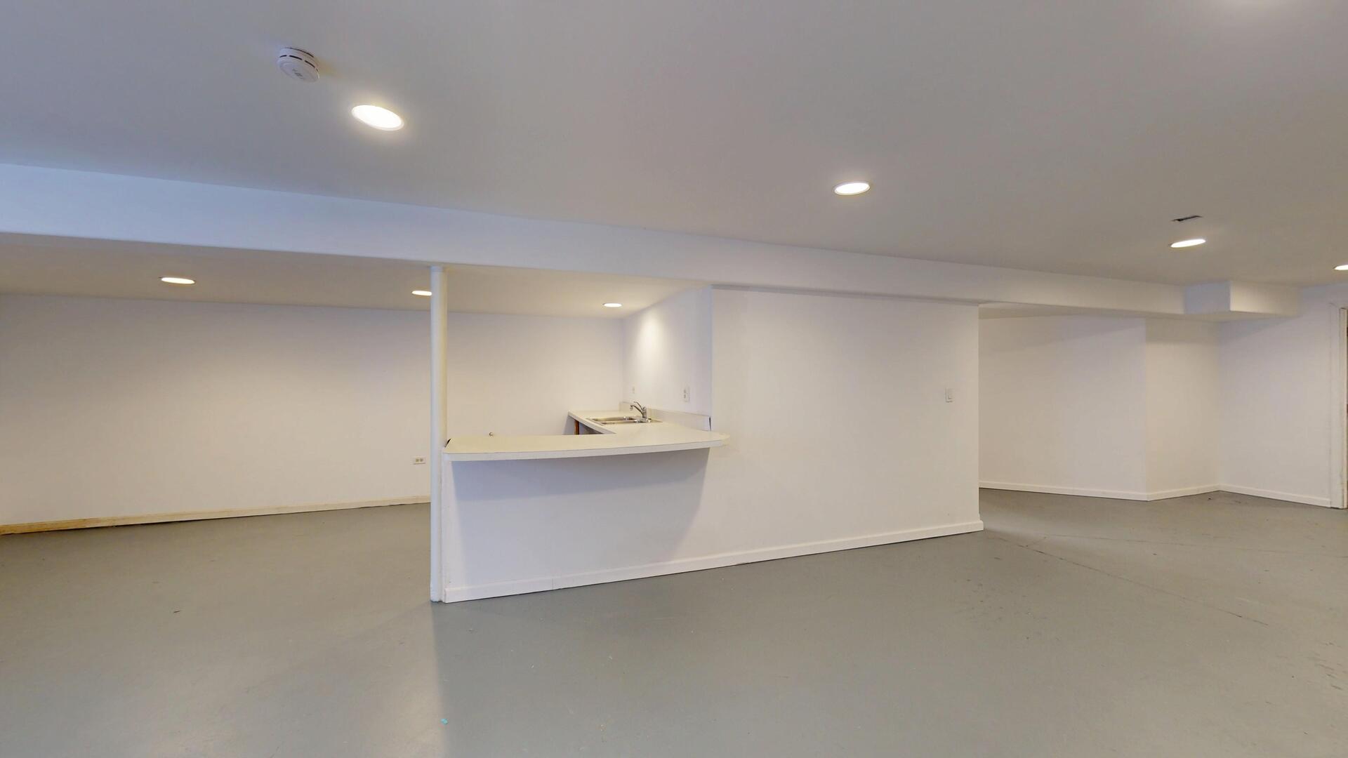 1305 Campbell Street