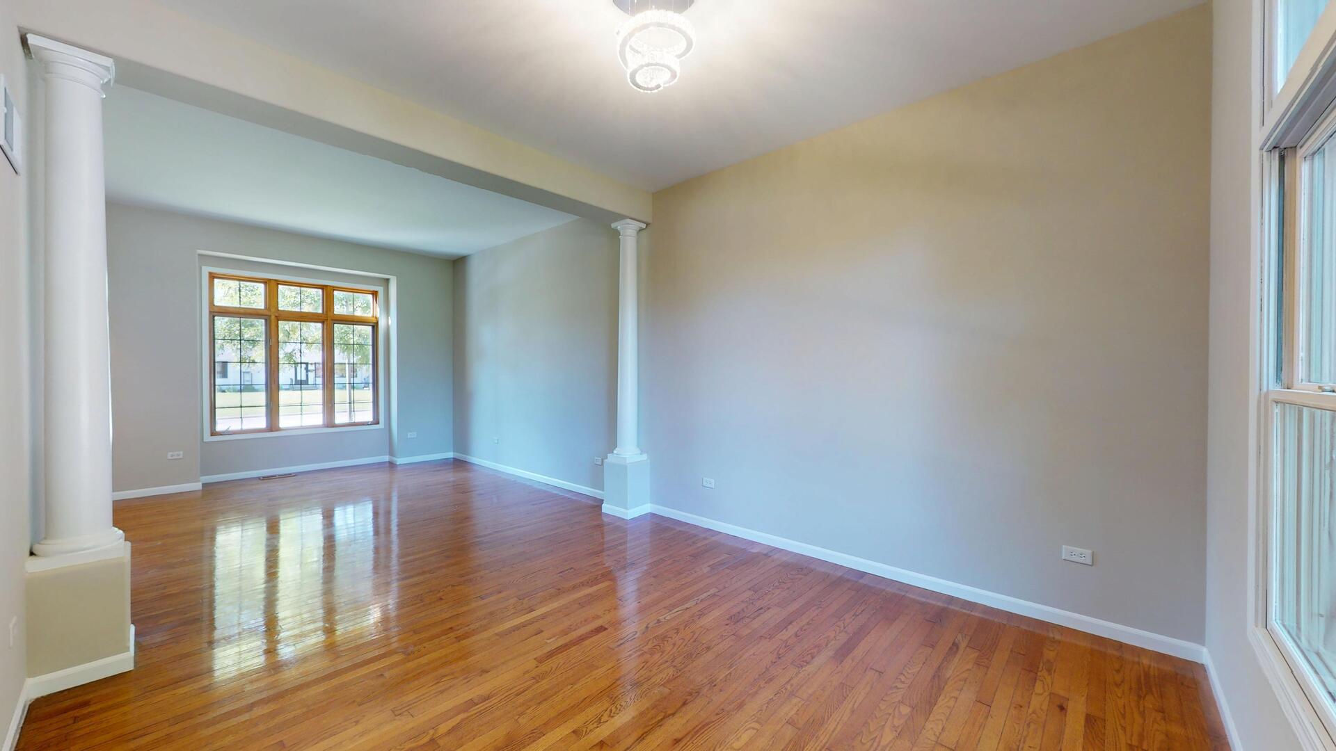 1305 Campbell Street