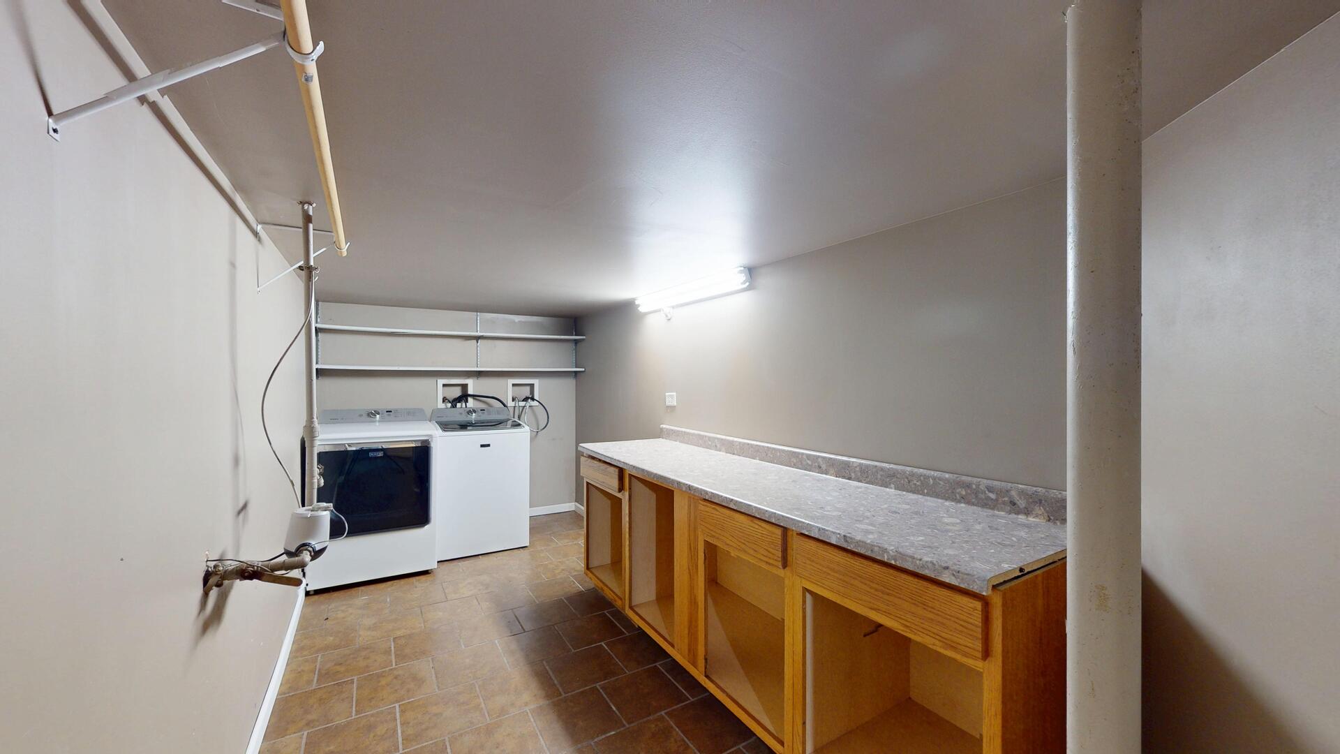 1305 Campbell Street