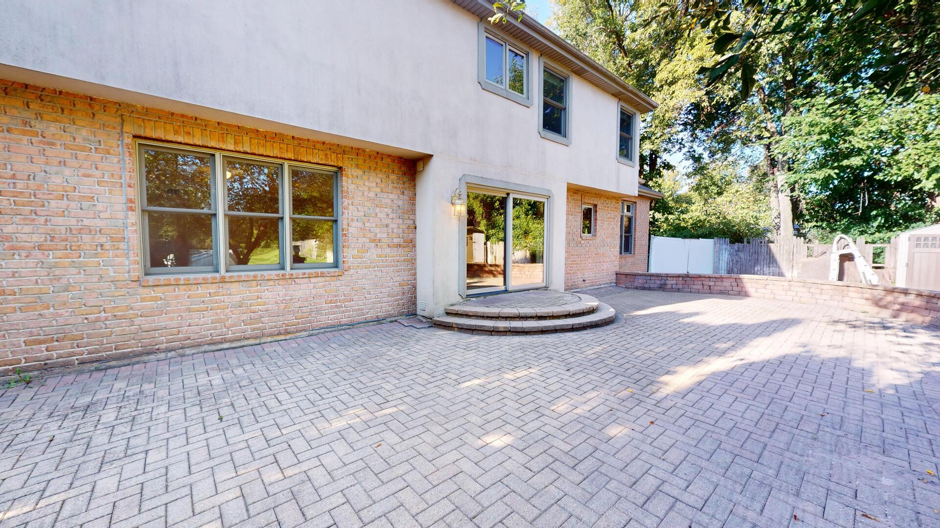 1305 Campbell Street