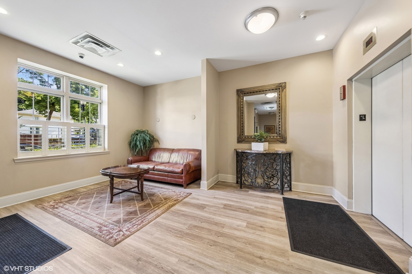 965 Rogers Street Unit: 202