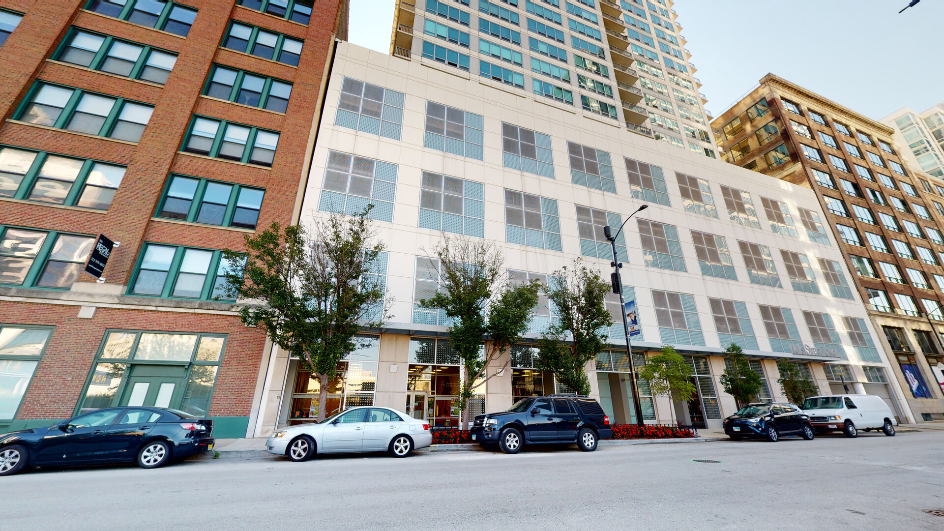 701 S WELLS Street Unit: 2402