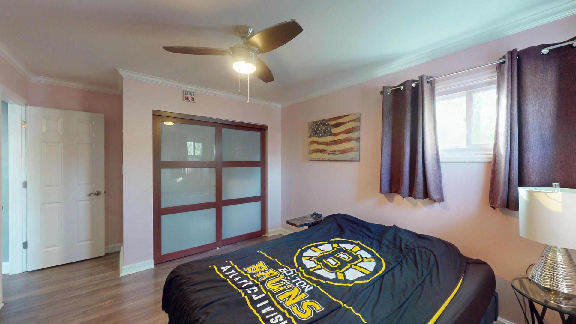 700 W Pleasant Avenue