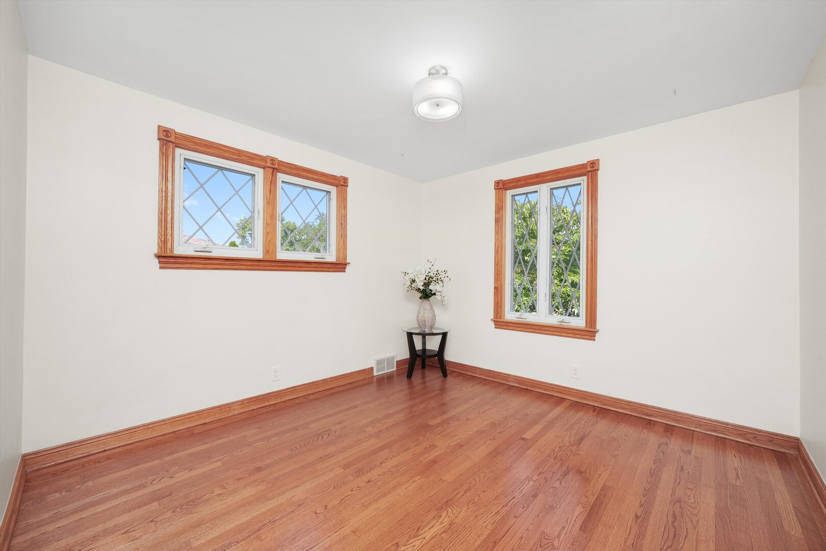 1412 Balmoral Avenue