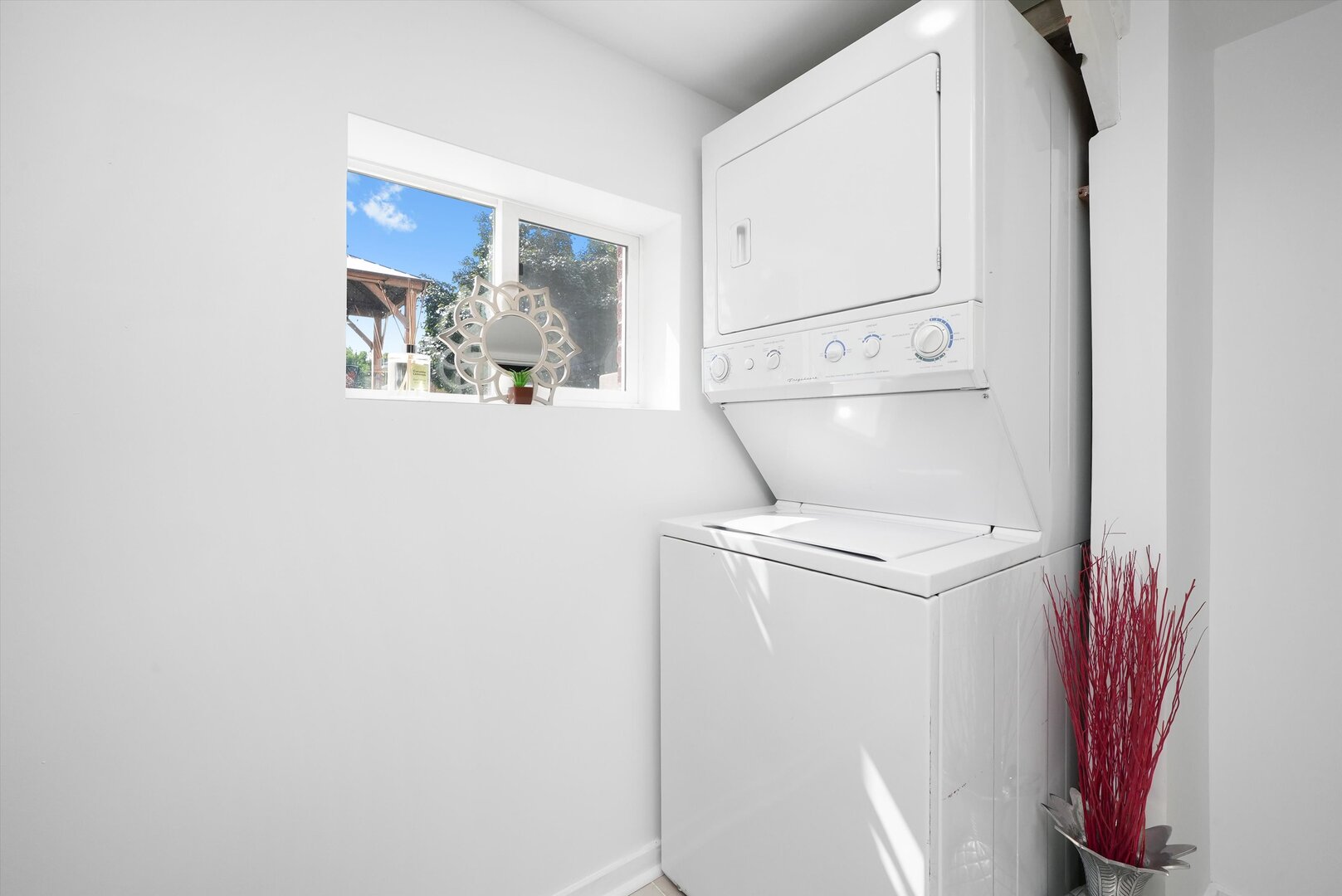 1412 Balmoral Avenue