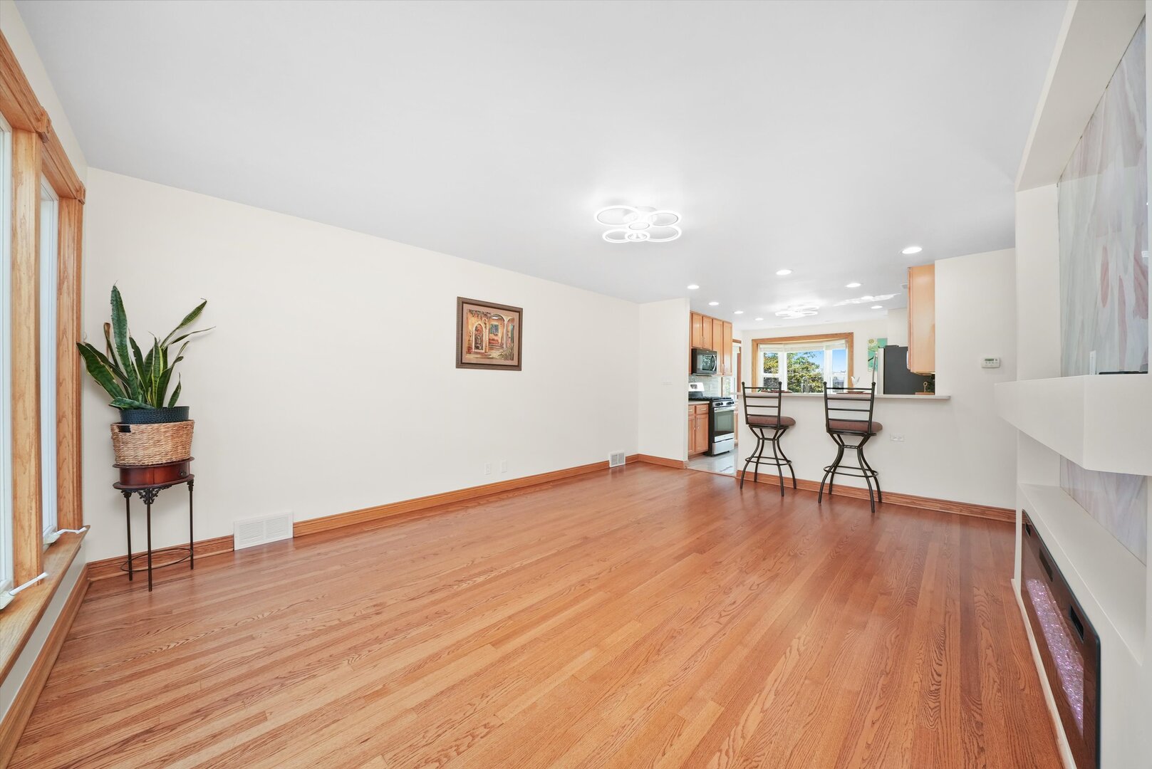 1412 Balmoral Avenue