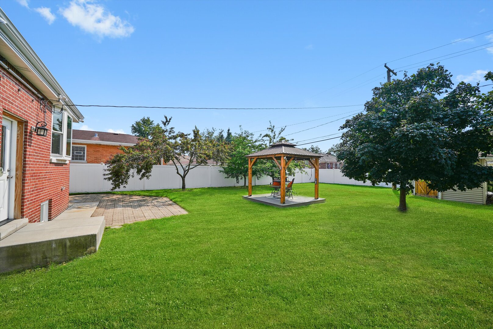 1412 Balmoral Avenue