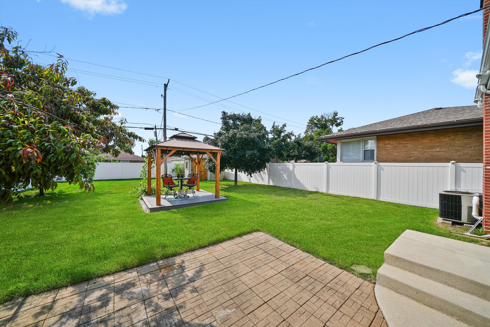 1412 Balmoral Avenue