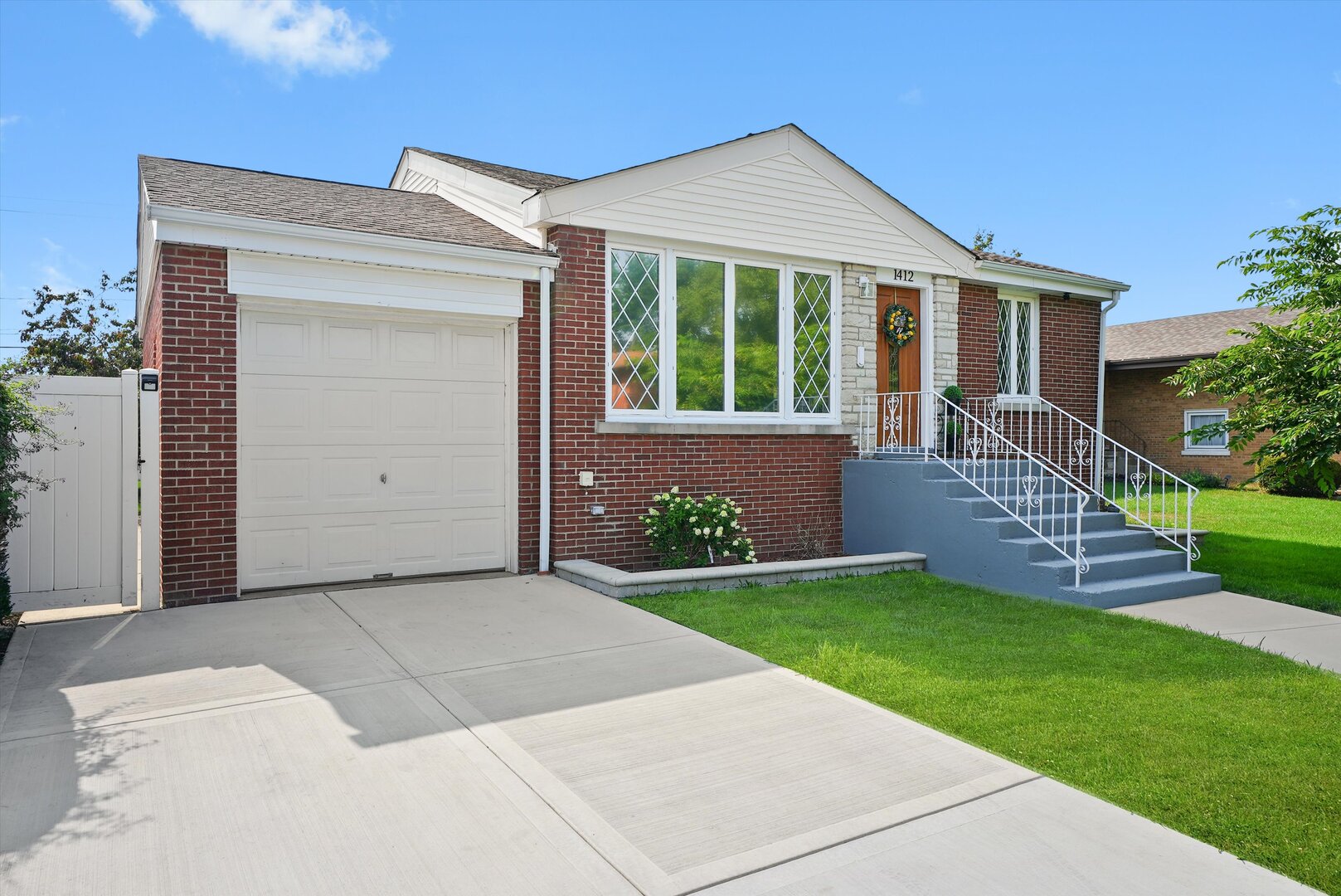 1412 Balmoral Avenue