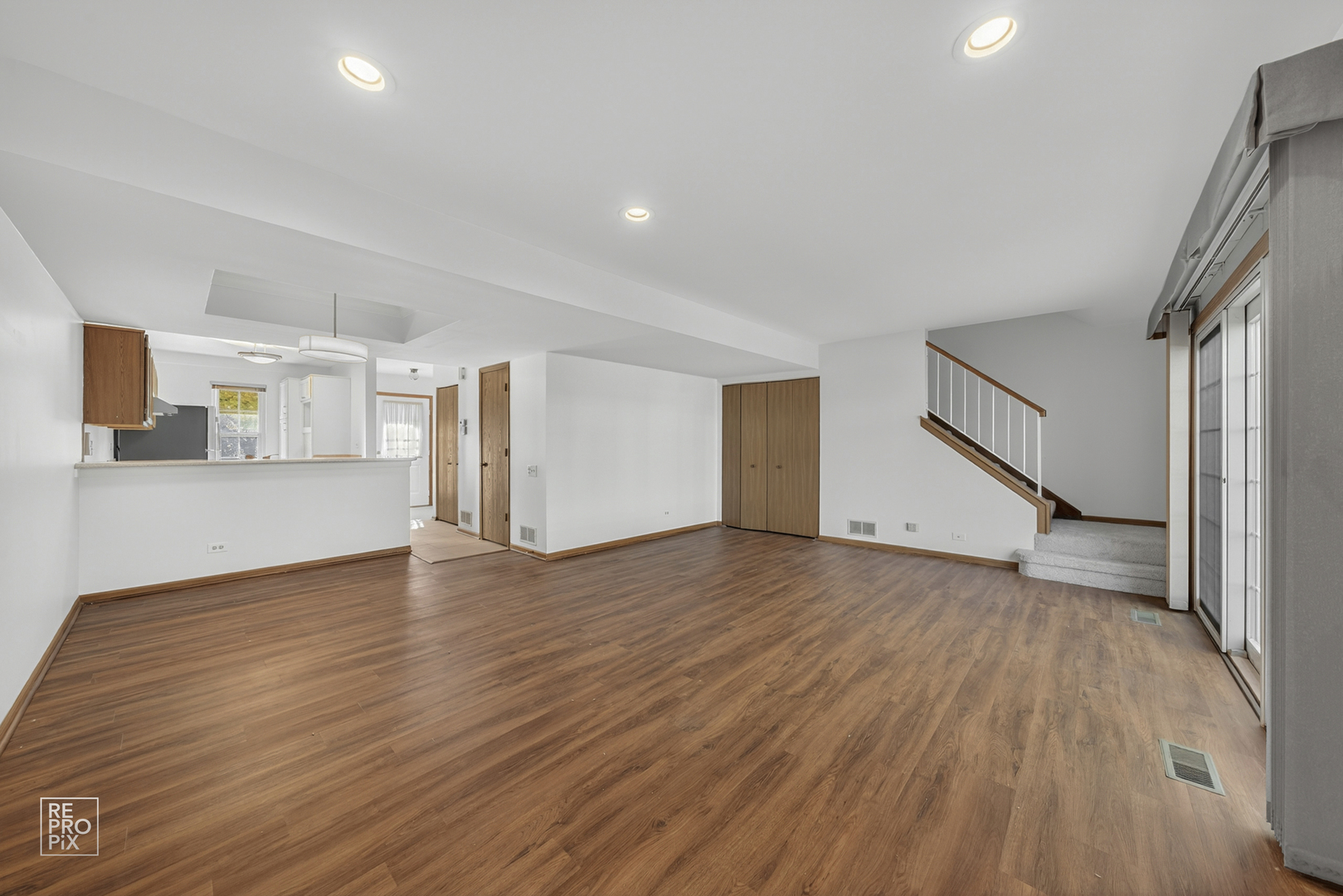 1884 Hastings Avenue