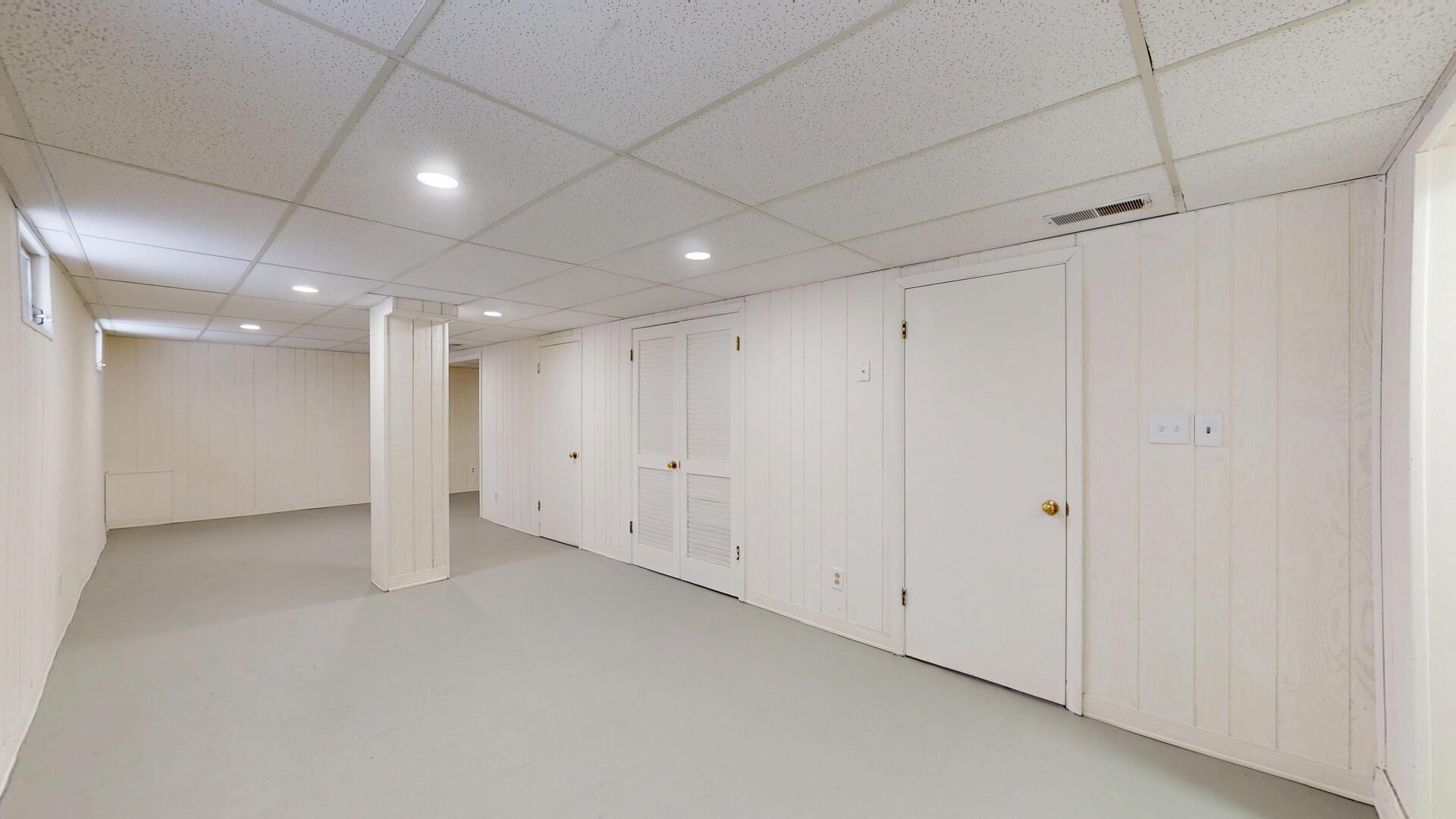 4512 Saratoga Avenue