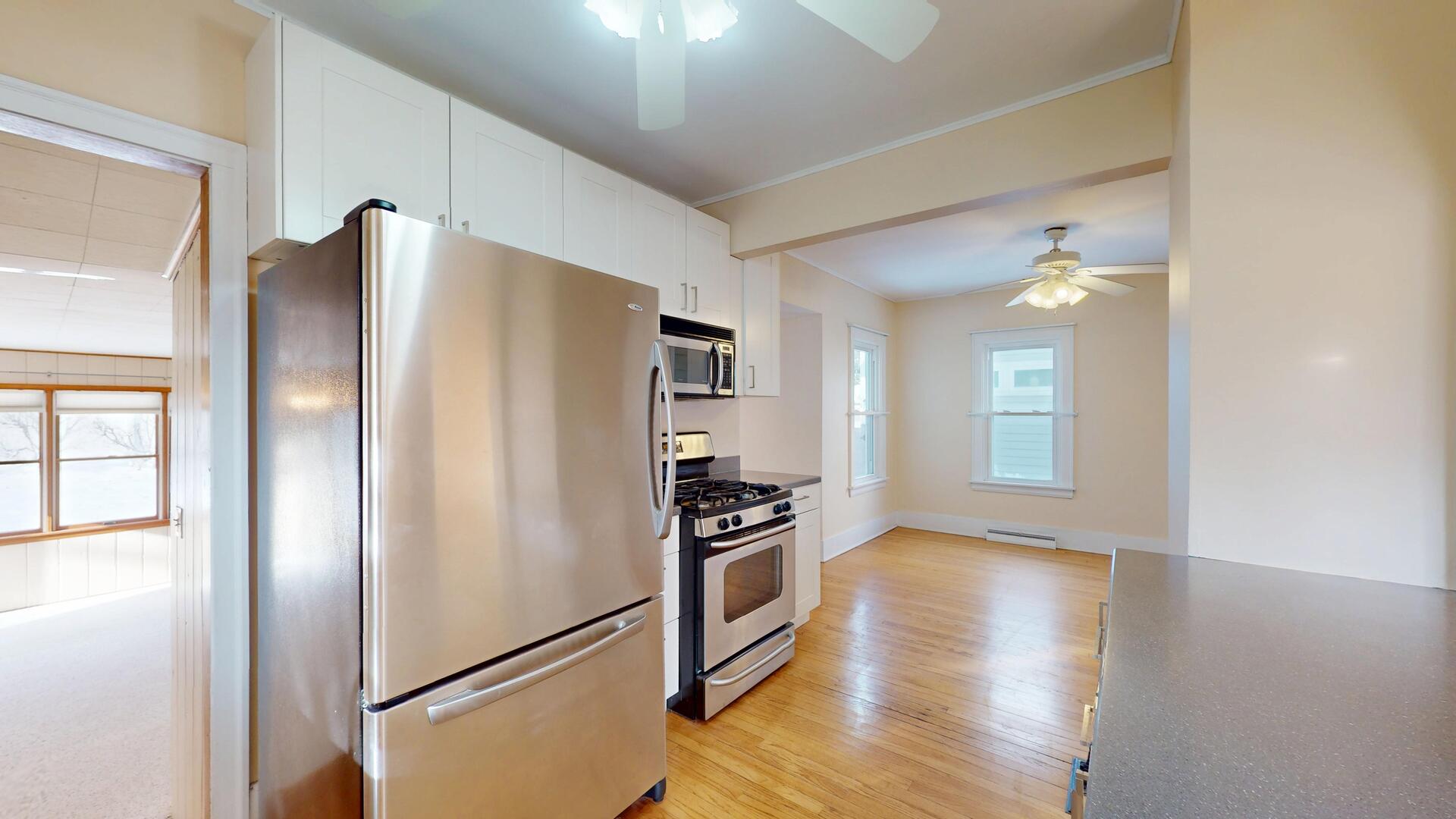 4512 Saratoga Avenue