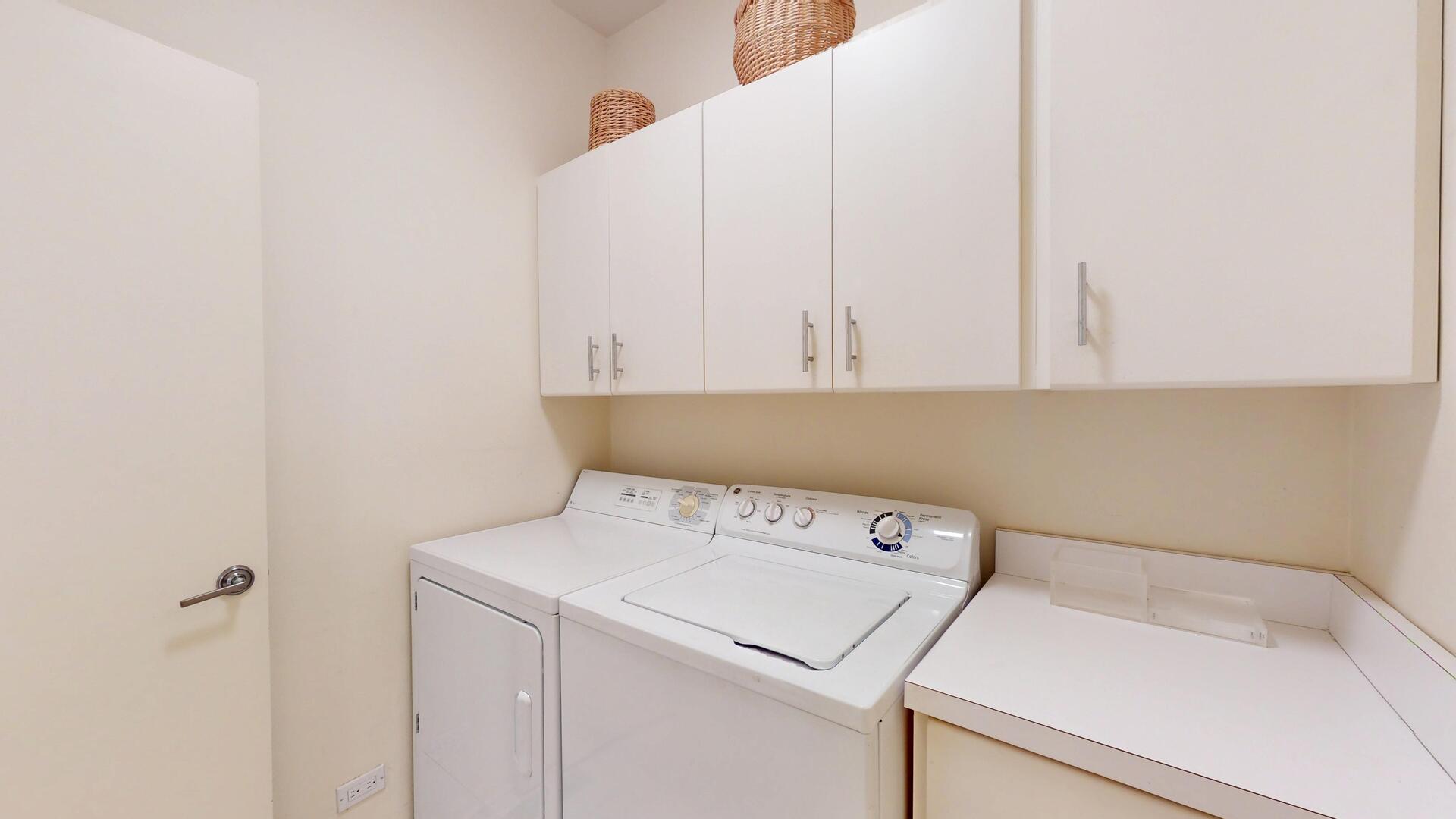 9S310 Woodcreek Place