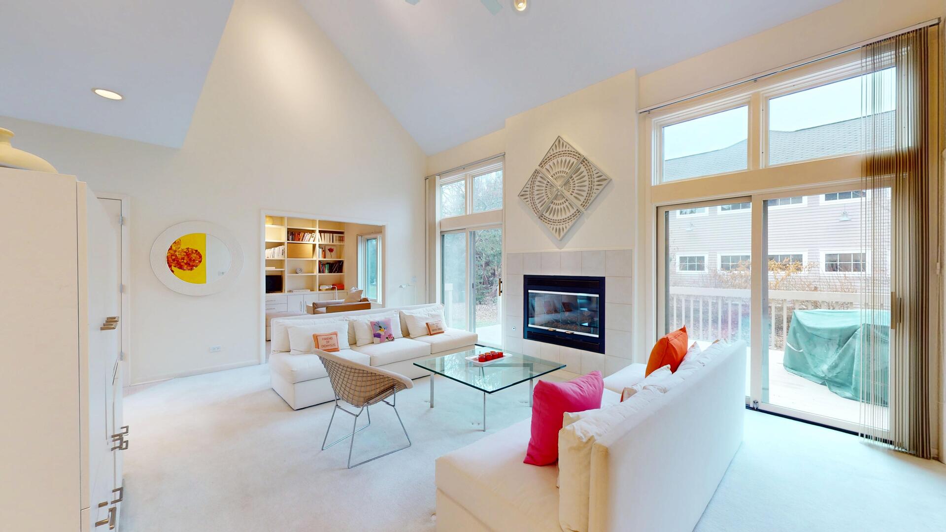 9S310 Woodcreek Place