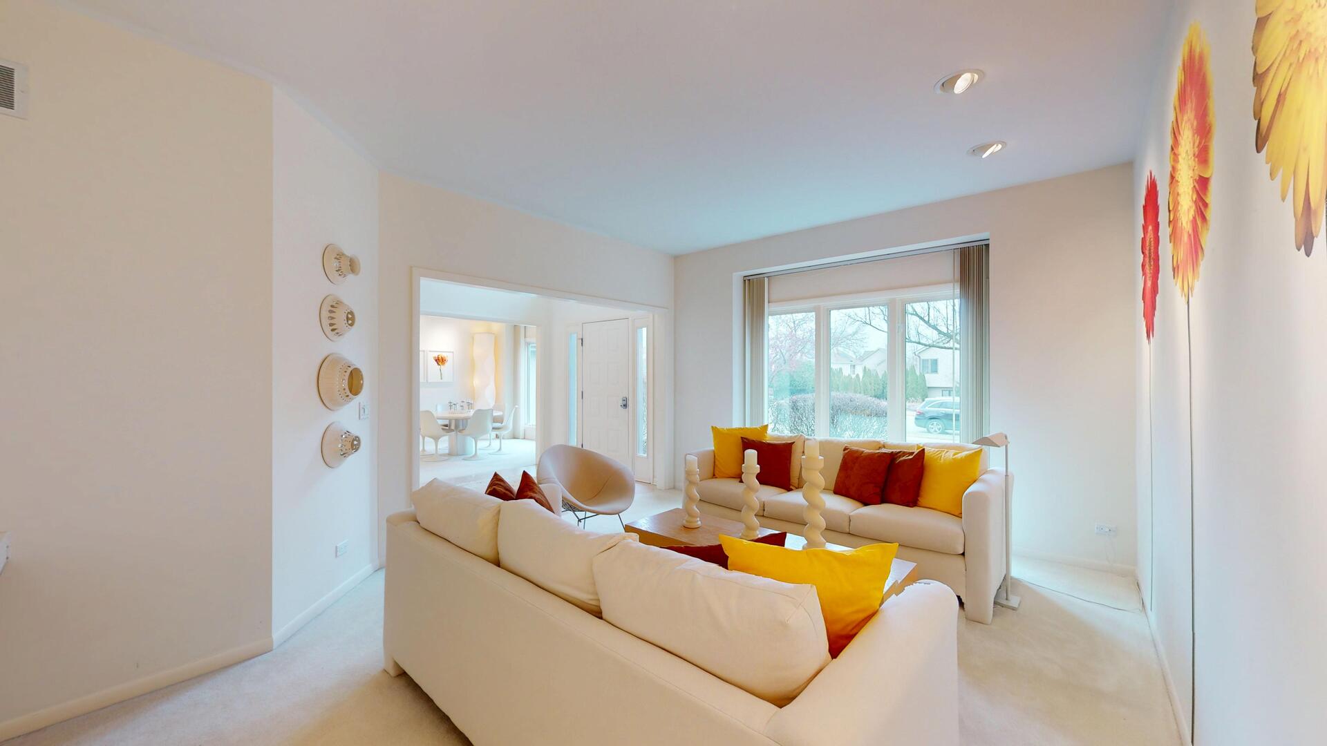 9S310 Woodcreek Place