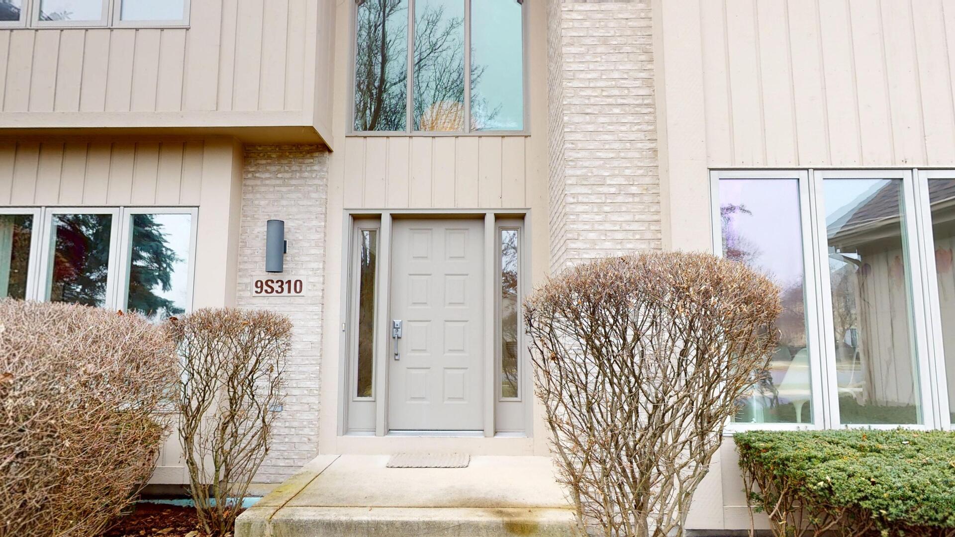 9S310 Woodcreek Place