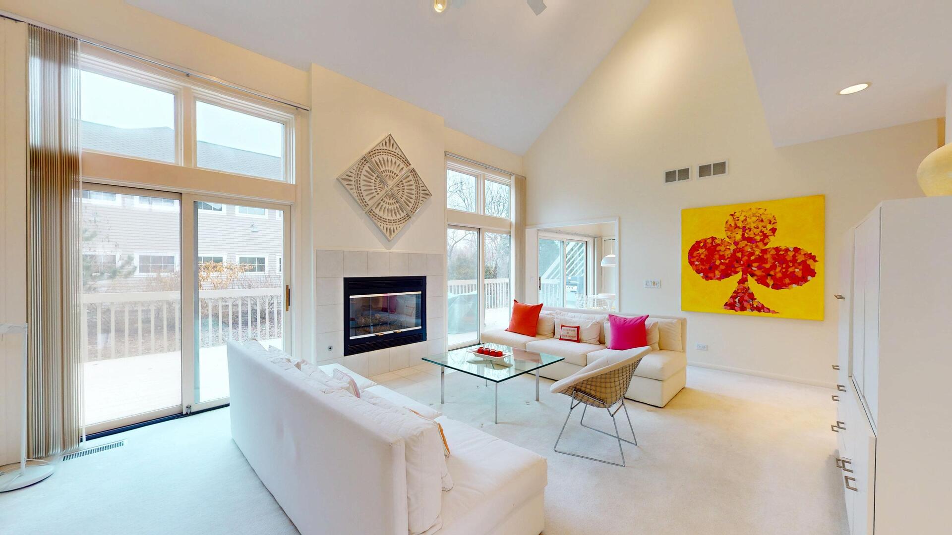 9S310 Woodcreek Place