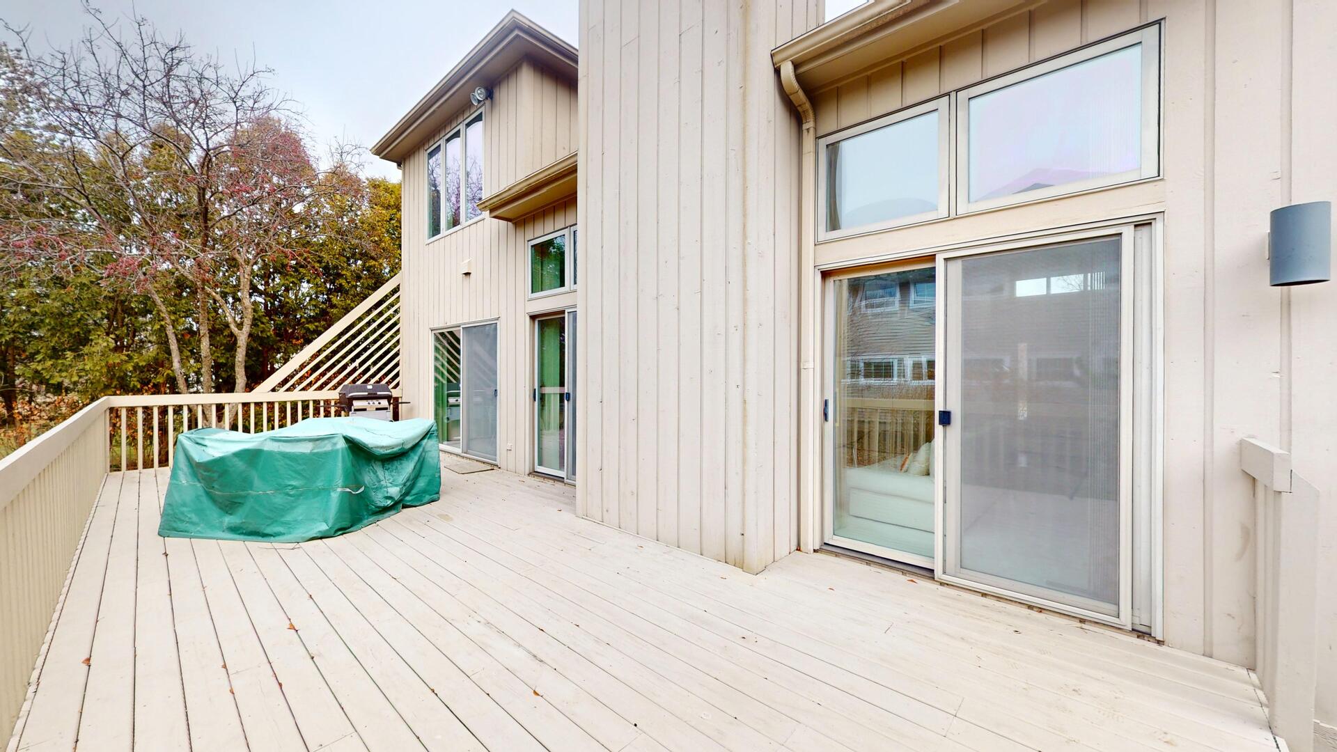 9S310 Woodcreek Place