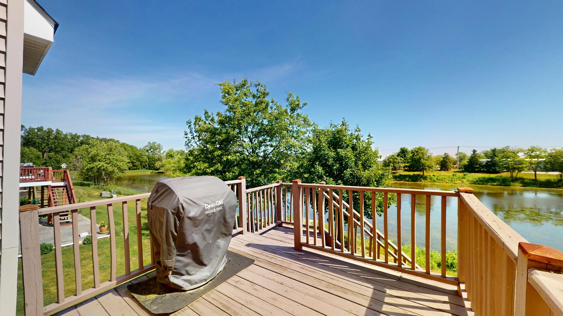 1147 Hampton Lane