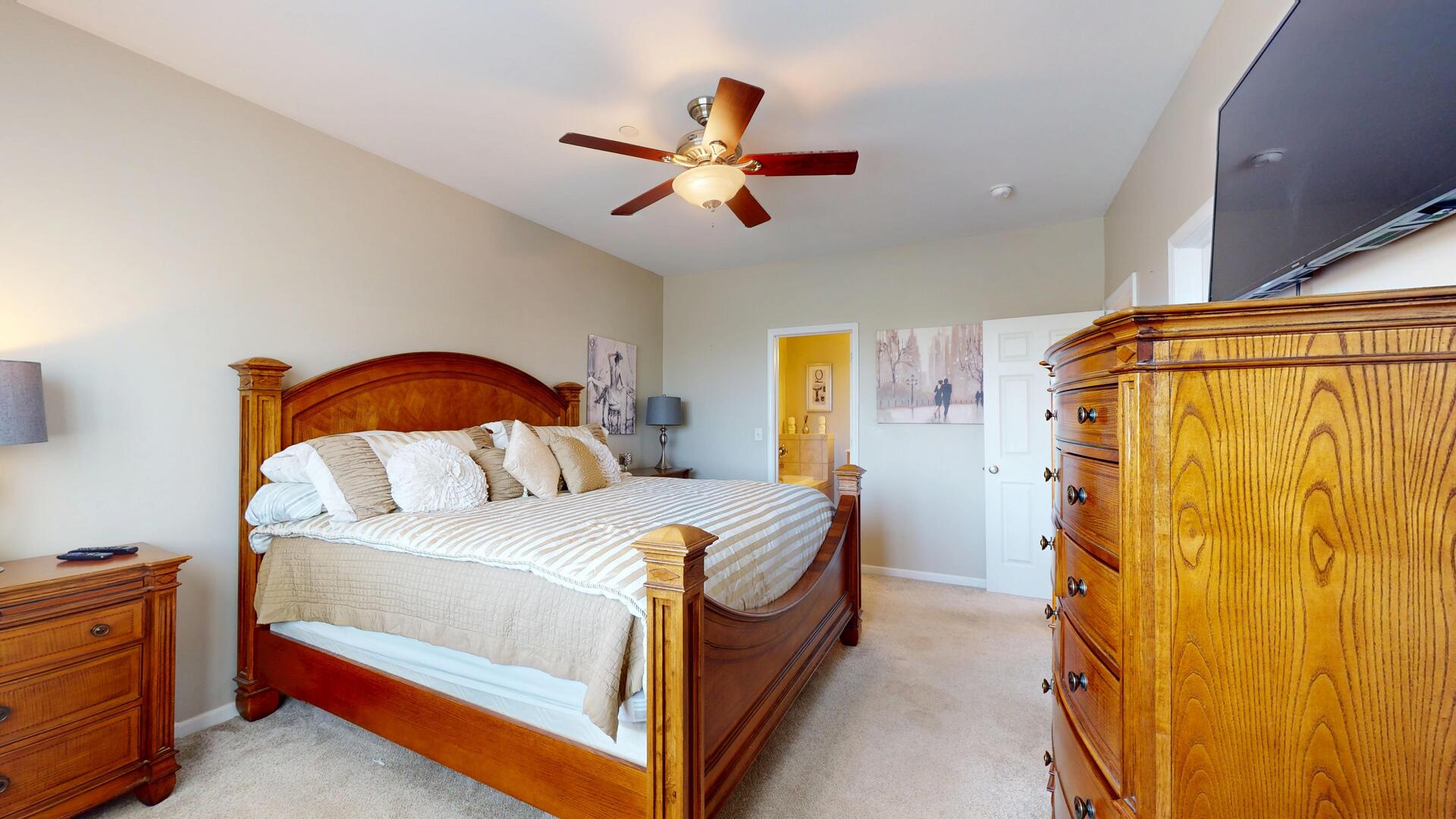1147 Hampton Lane