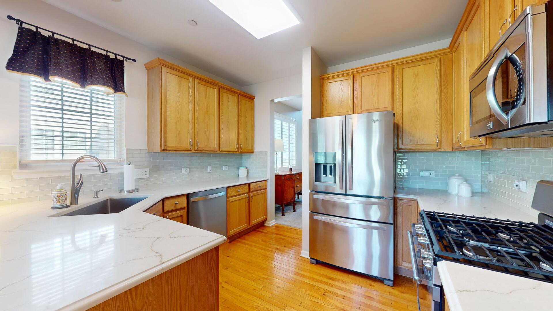 1147 Hampton Lane
