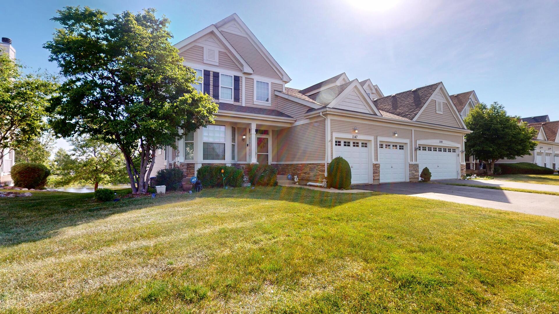 1147 Hampton Lane