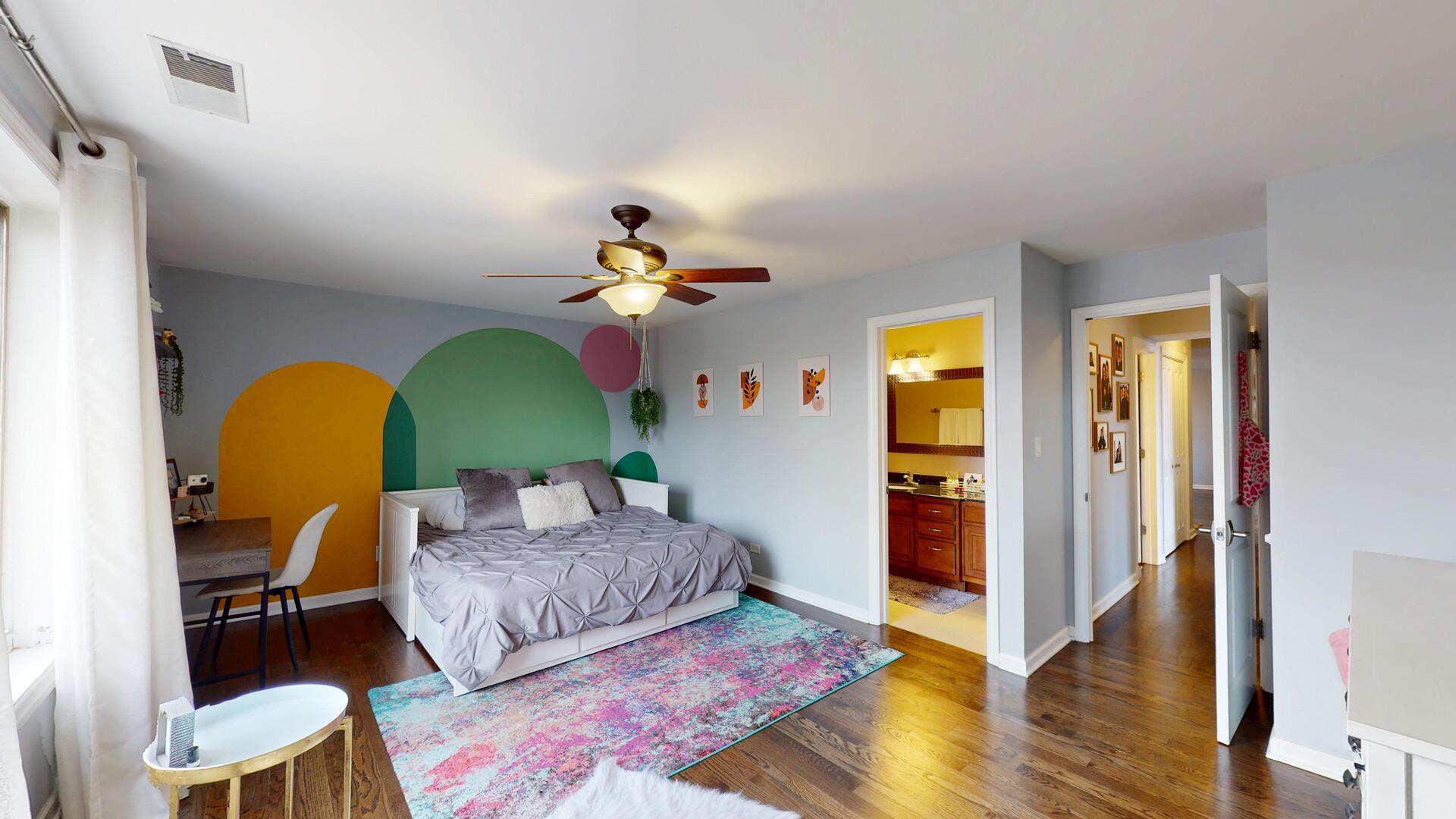 9560 Gross Point Road Unit: 404B