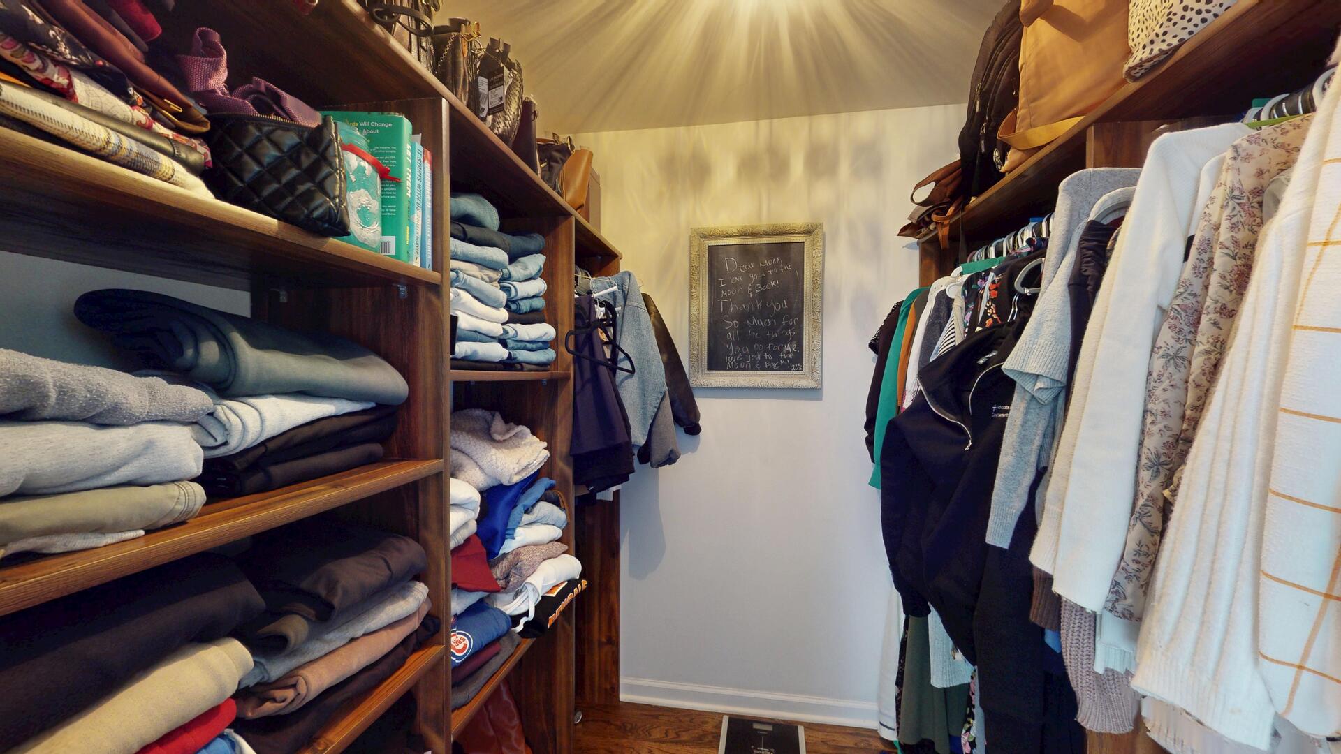 9560 Gross Point Road Unit: 404B