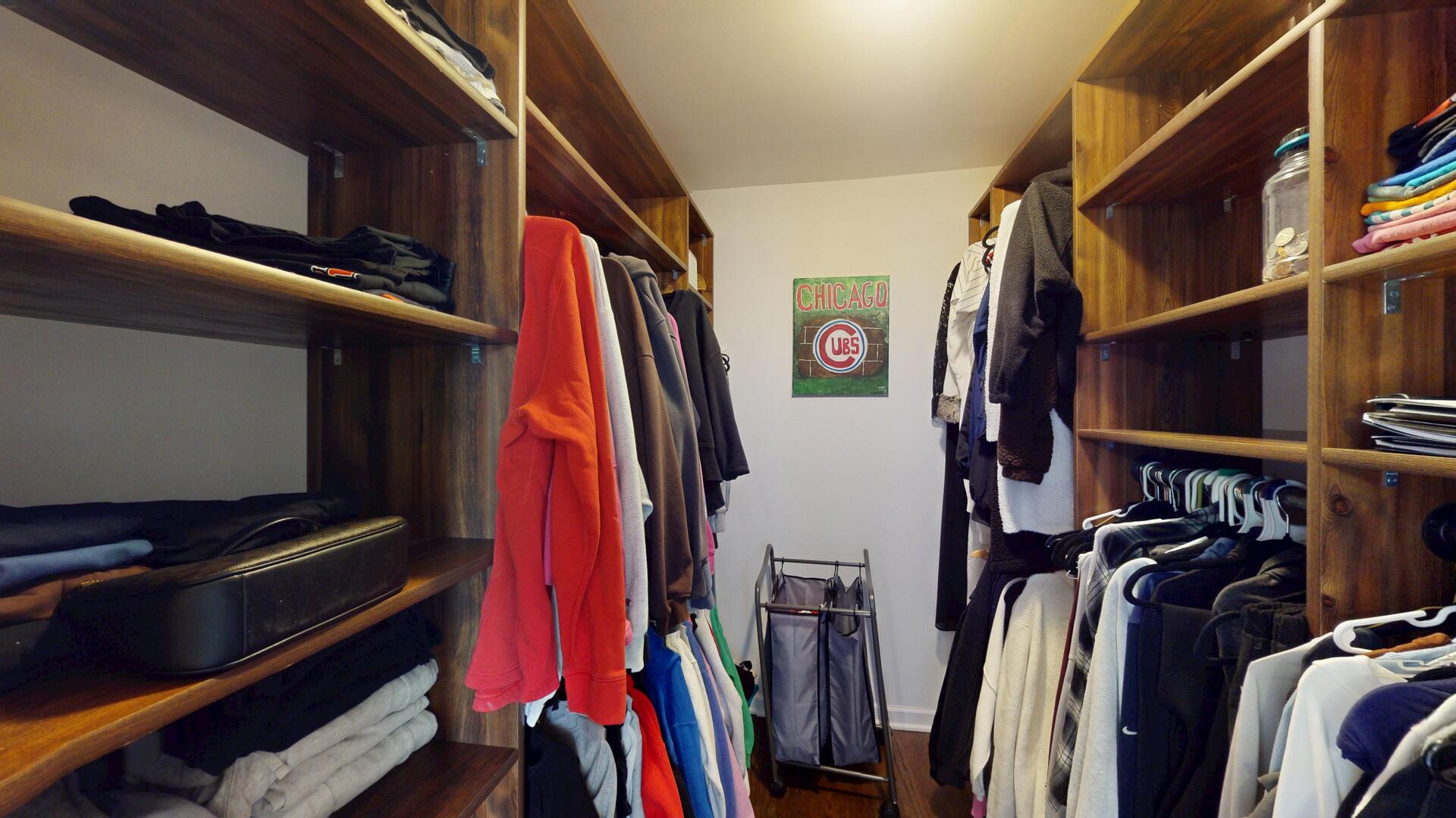 9560 Gross Point Road Unit: 404B