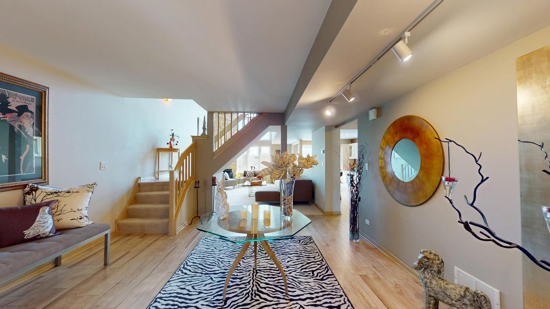 8305 Highpoint Circle Unit: F