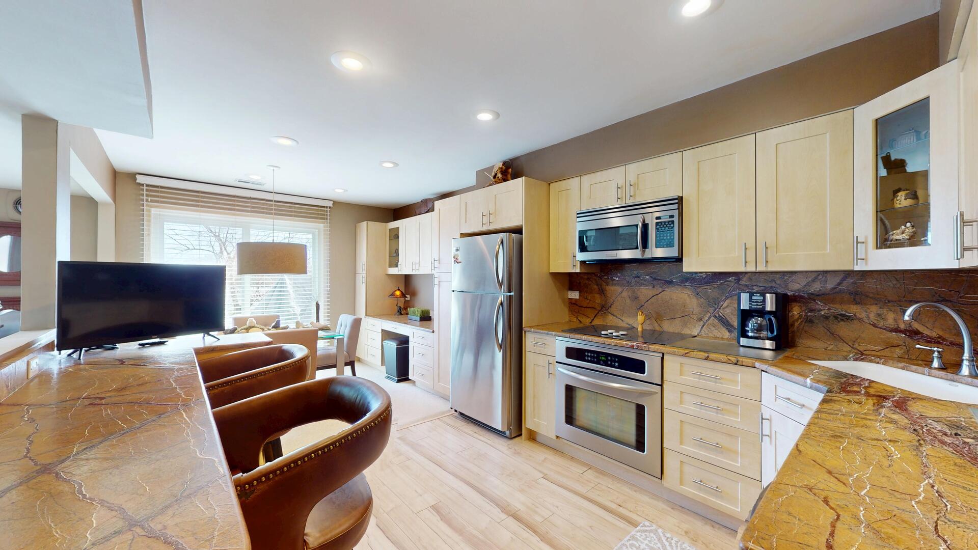 8305 Highpoint Circle Unit: F