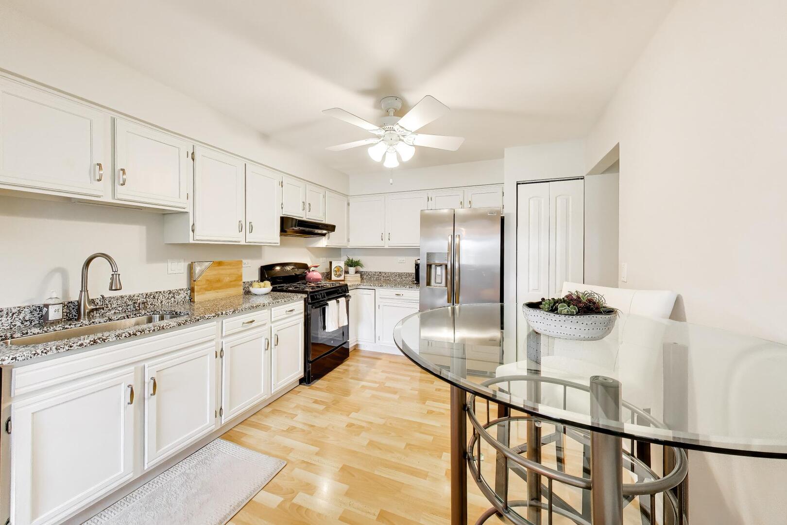 1068 Hidden Lake Drive Unit: 1068