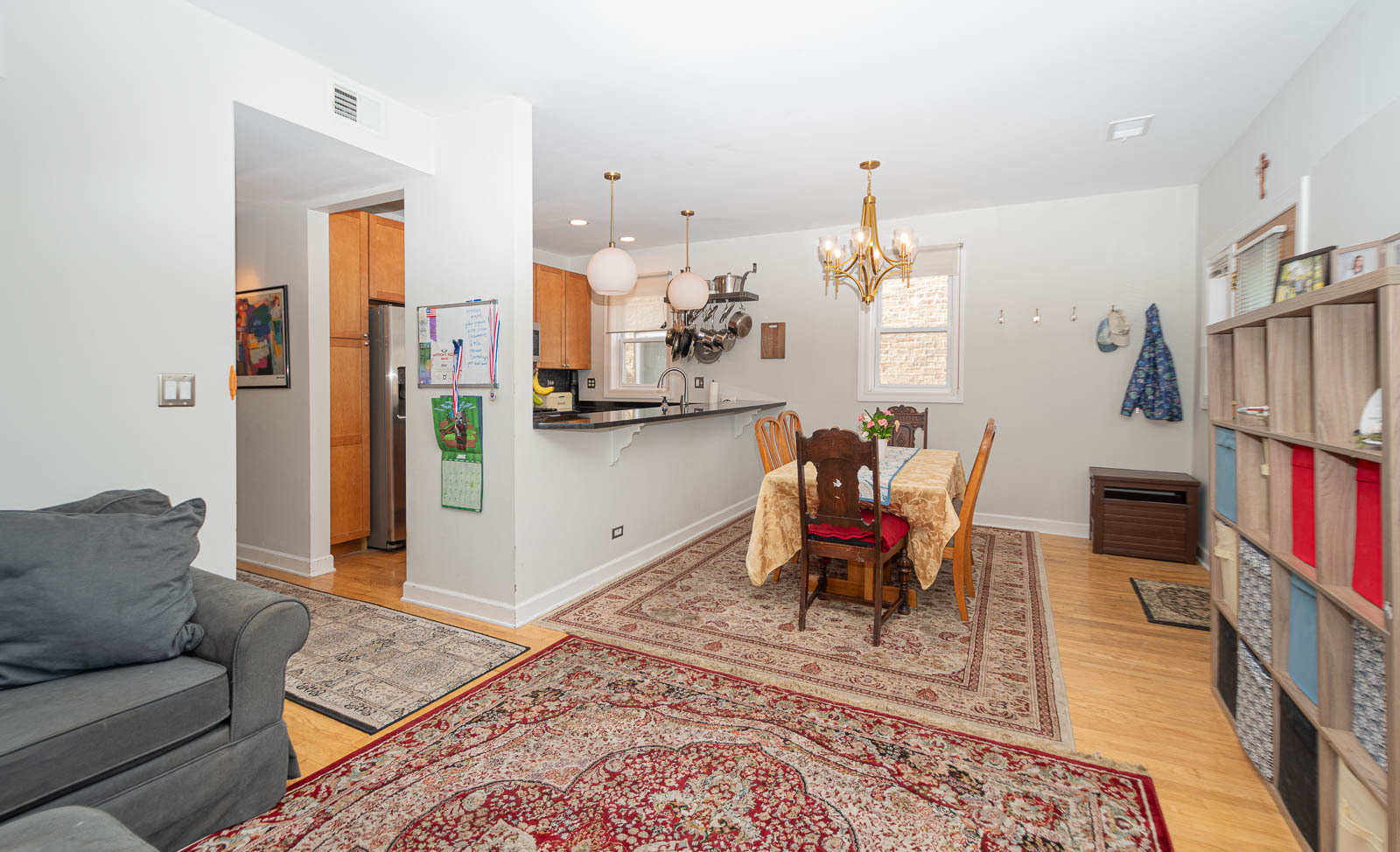 6051 N Mozart Street Unit: 4