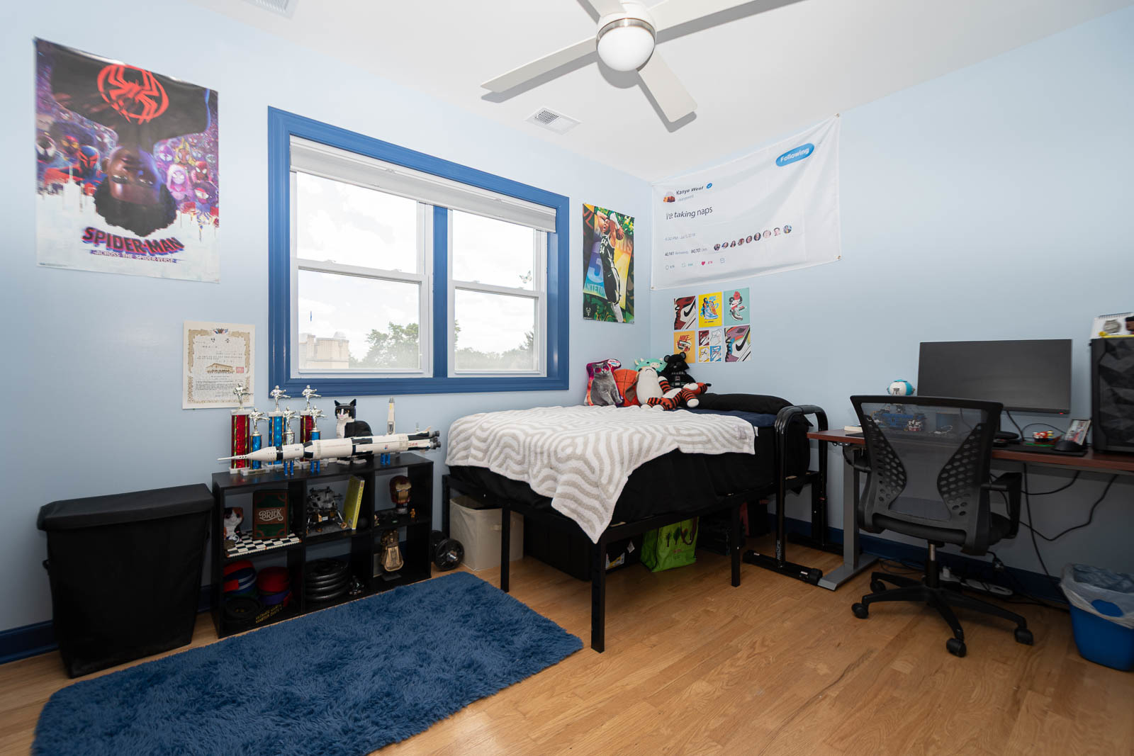 6051 N Mozart Street Unit: 4