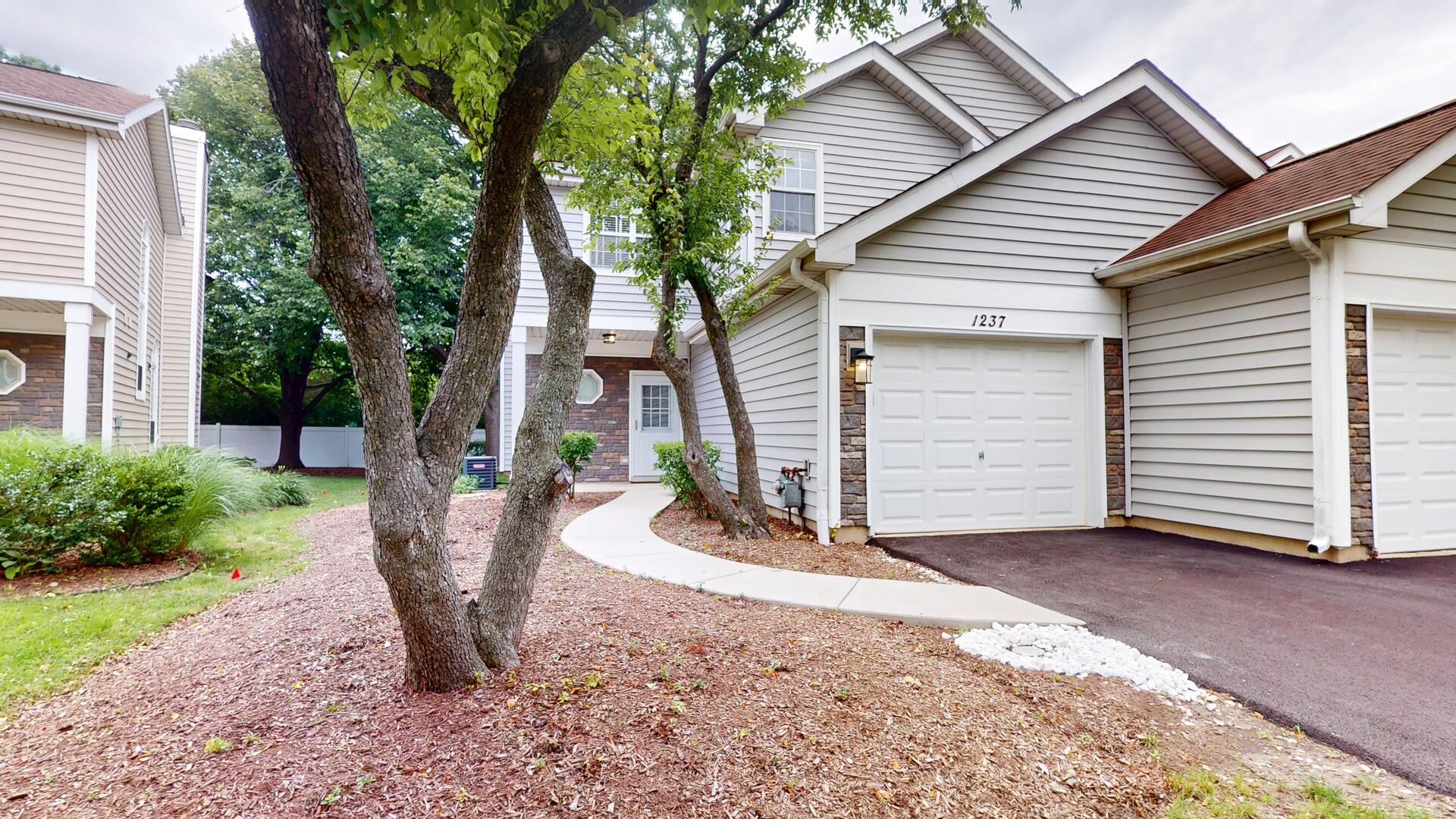 1237 Cranbrook Drive