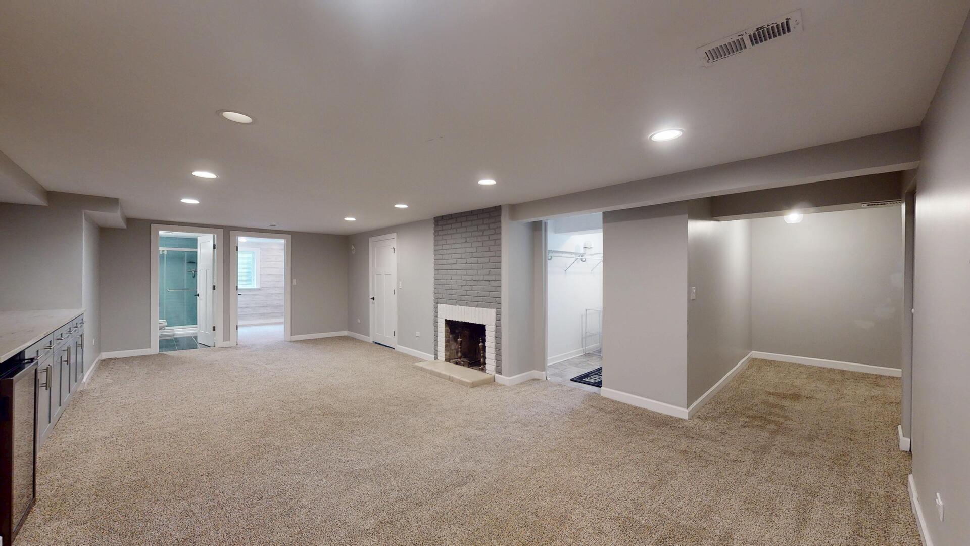 3936 Highland Avenue