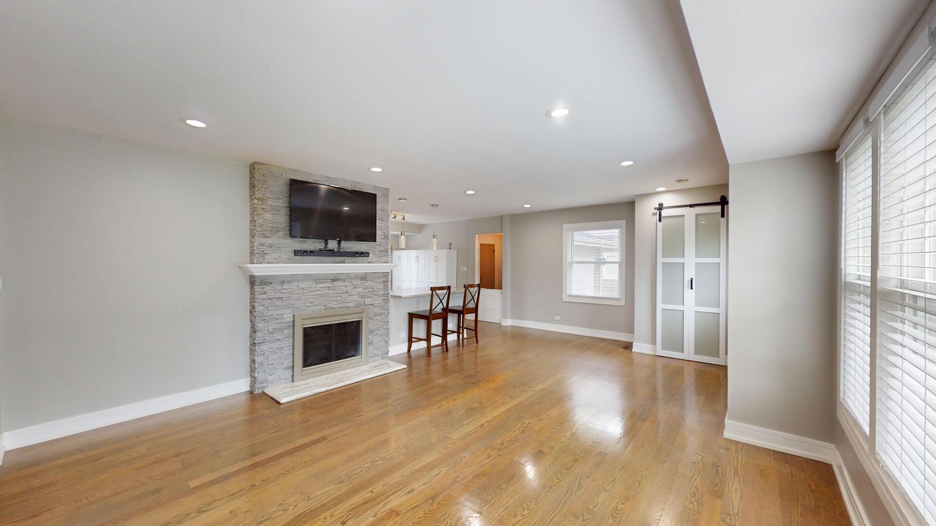 3936 Highland Avenue