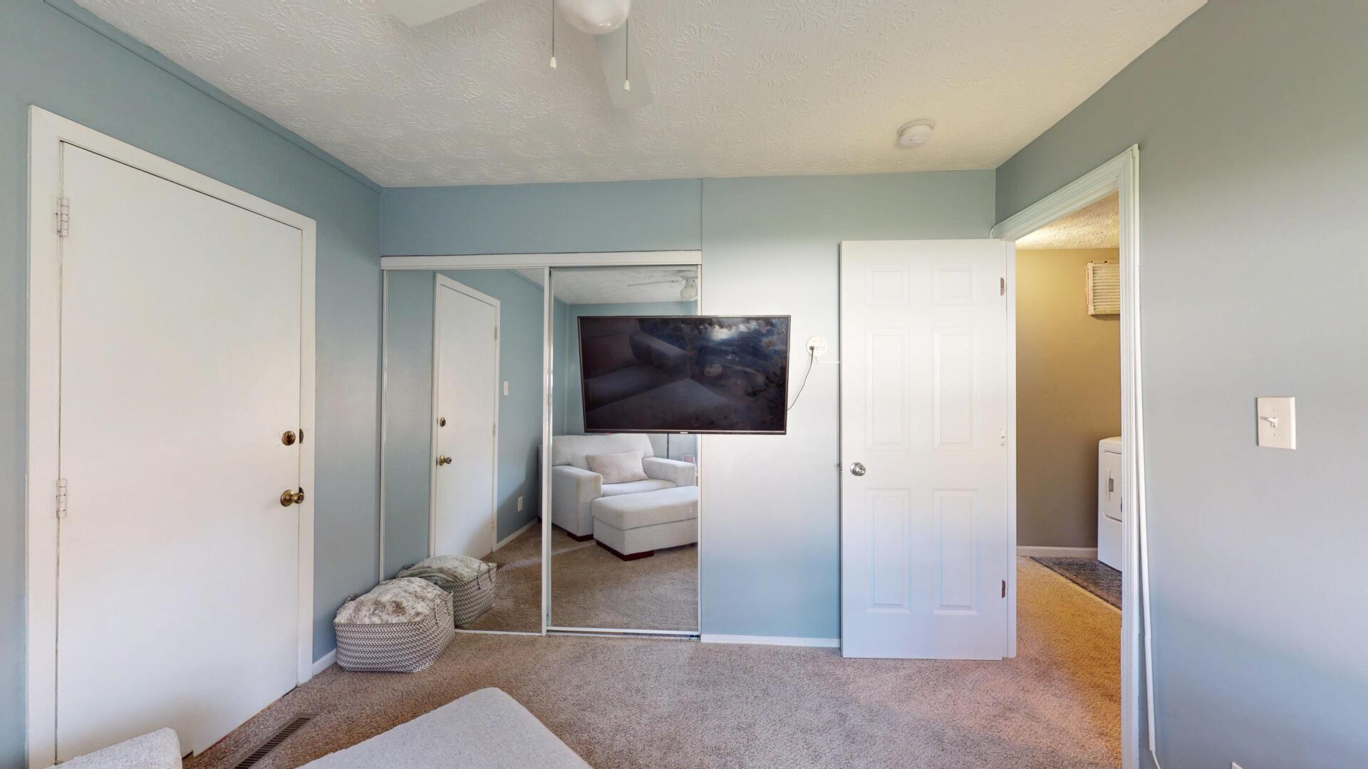 100 Edgewood Drive