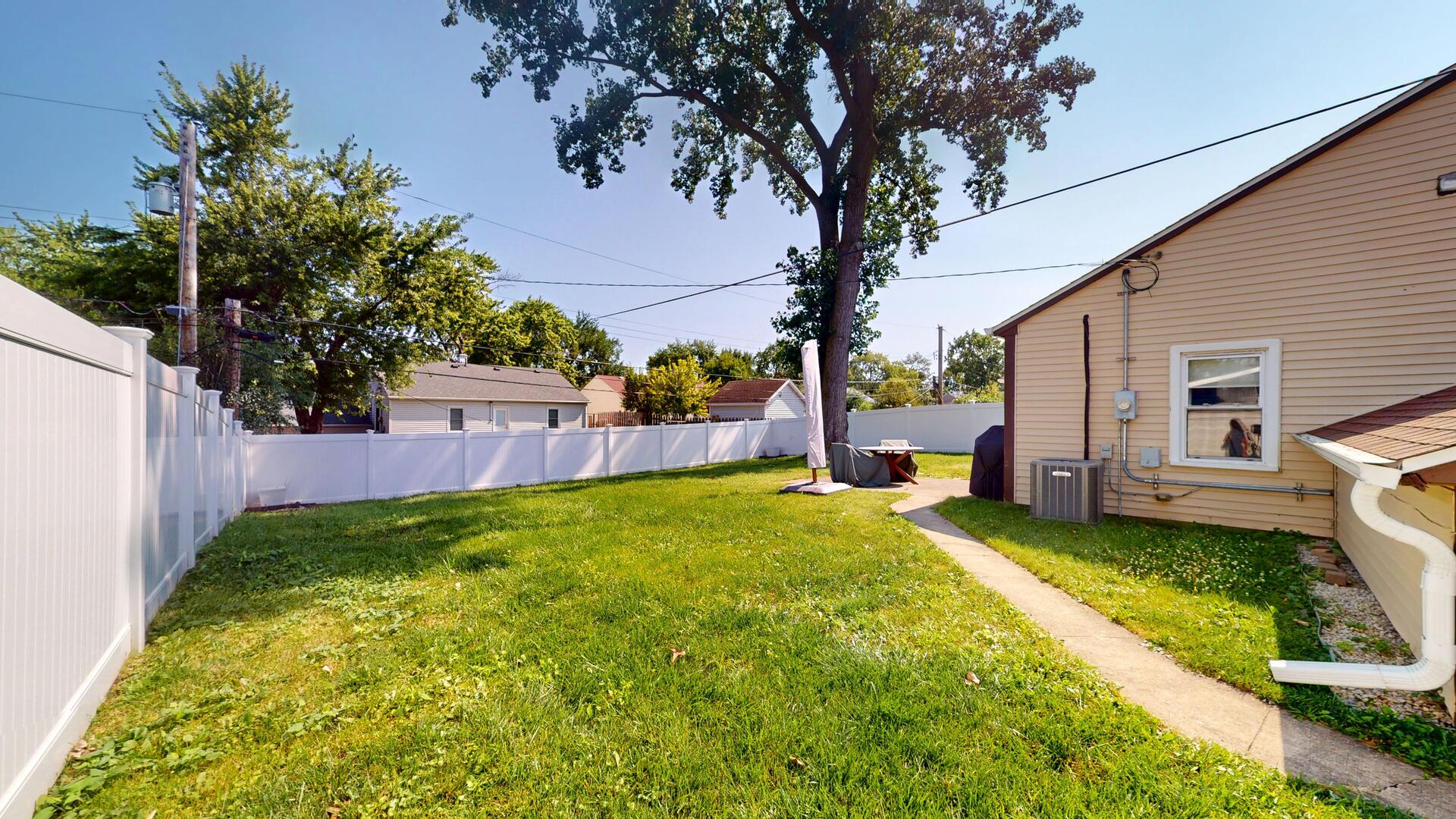 100 Edgewood Drive