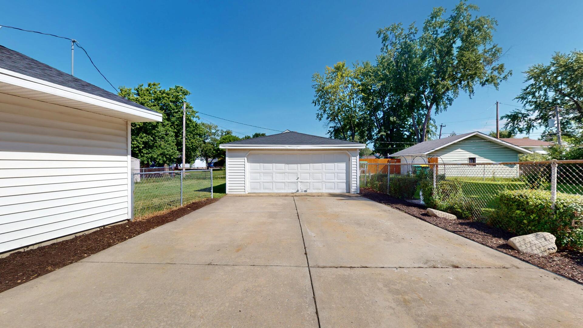 2517 Fairway Drive