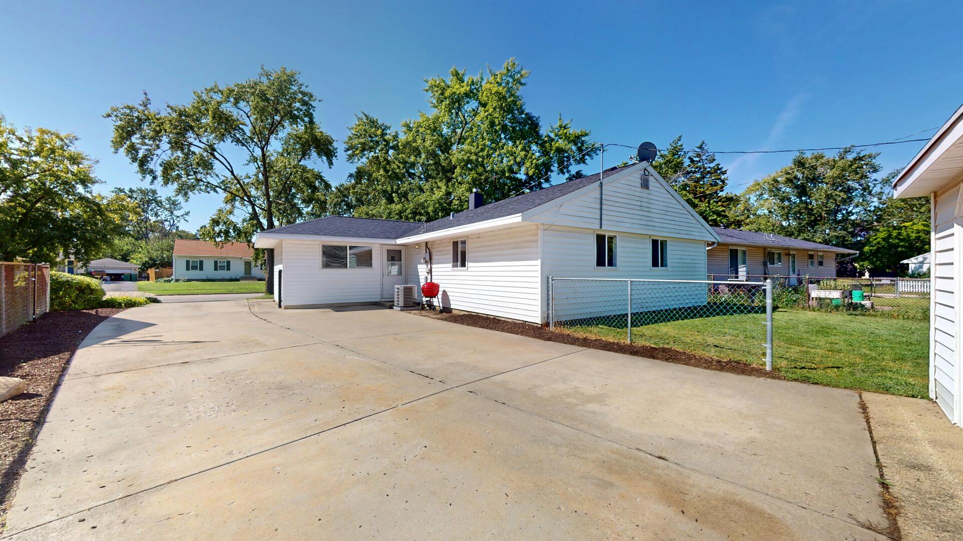 2517 Fairway Drive