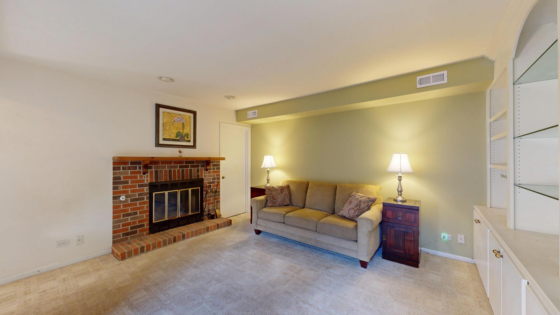 6 Indian Trail Drive