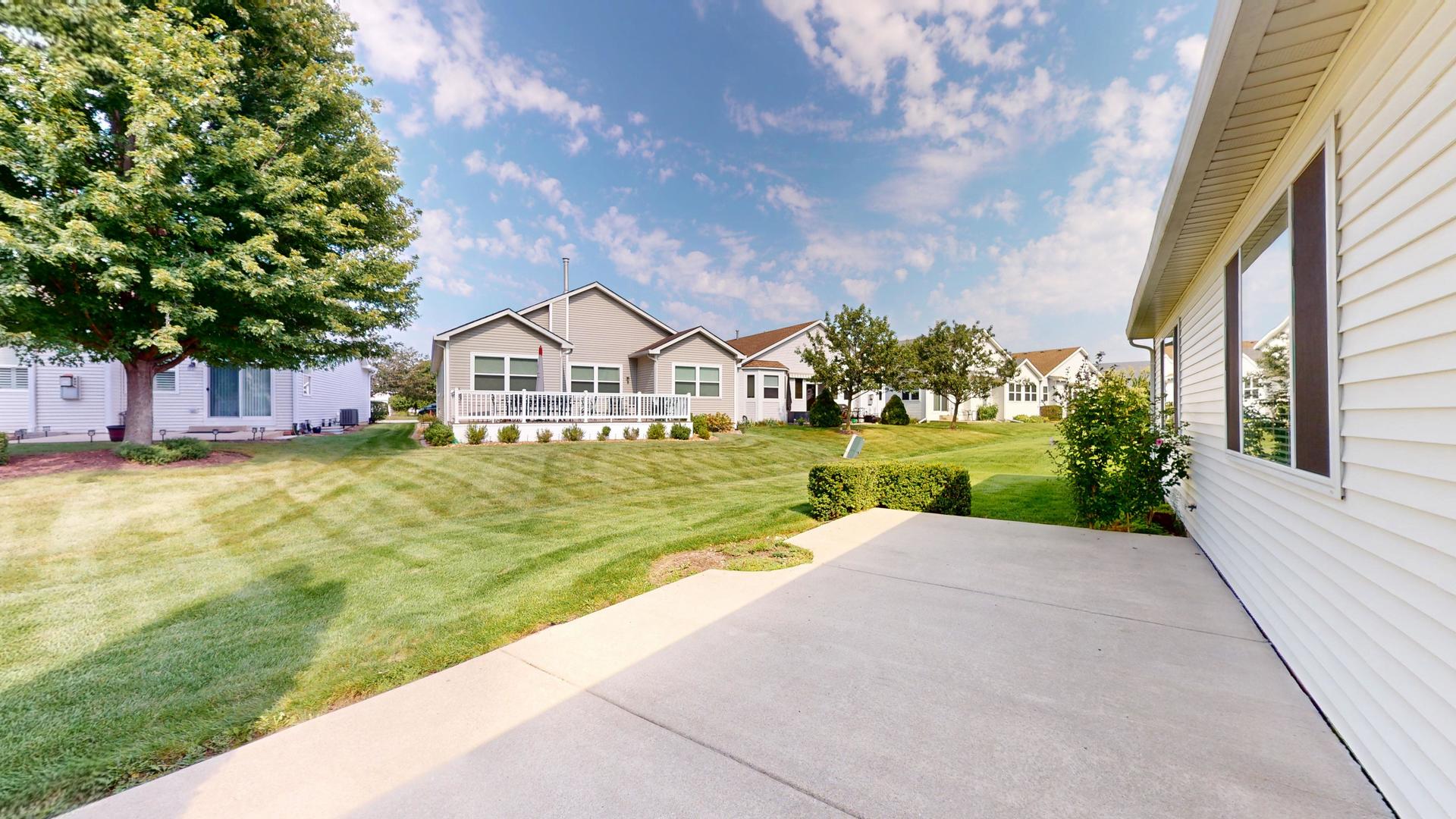 1486 W Grand Haven Road