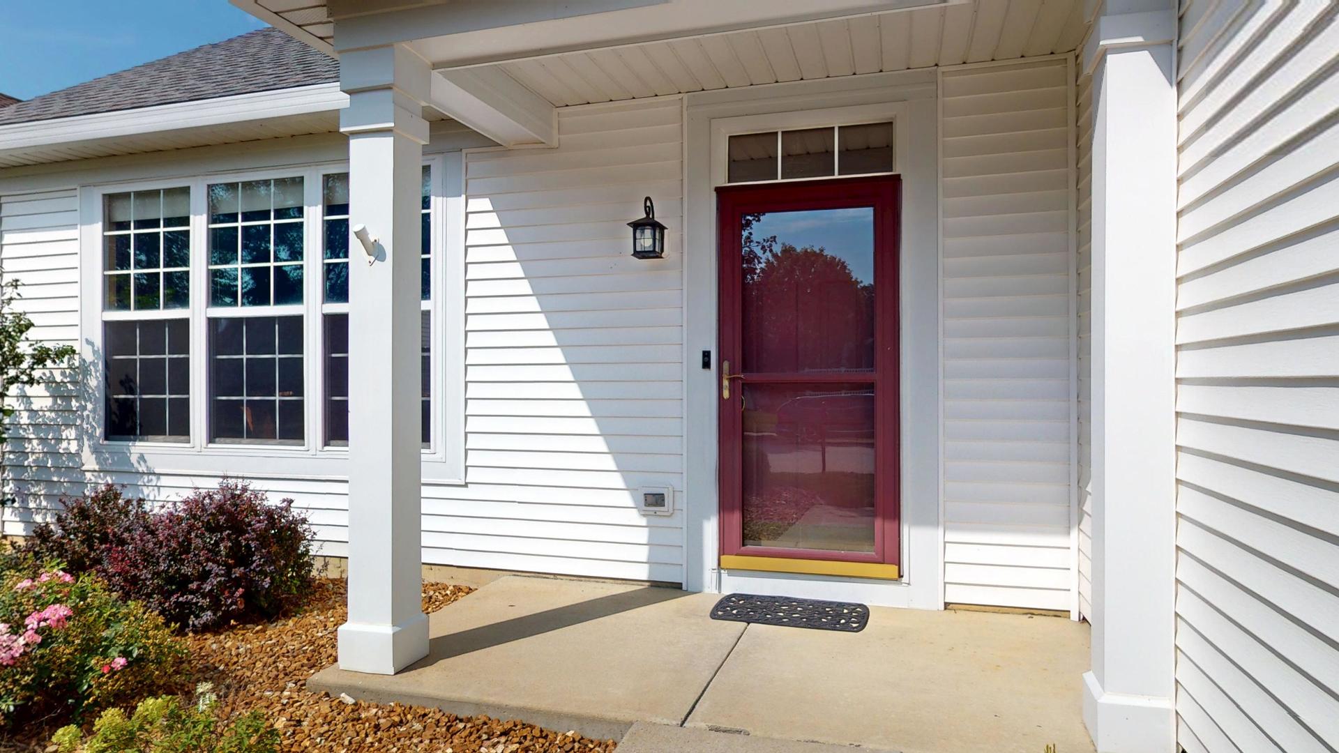 1486 W Grand Haven Road