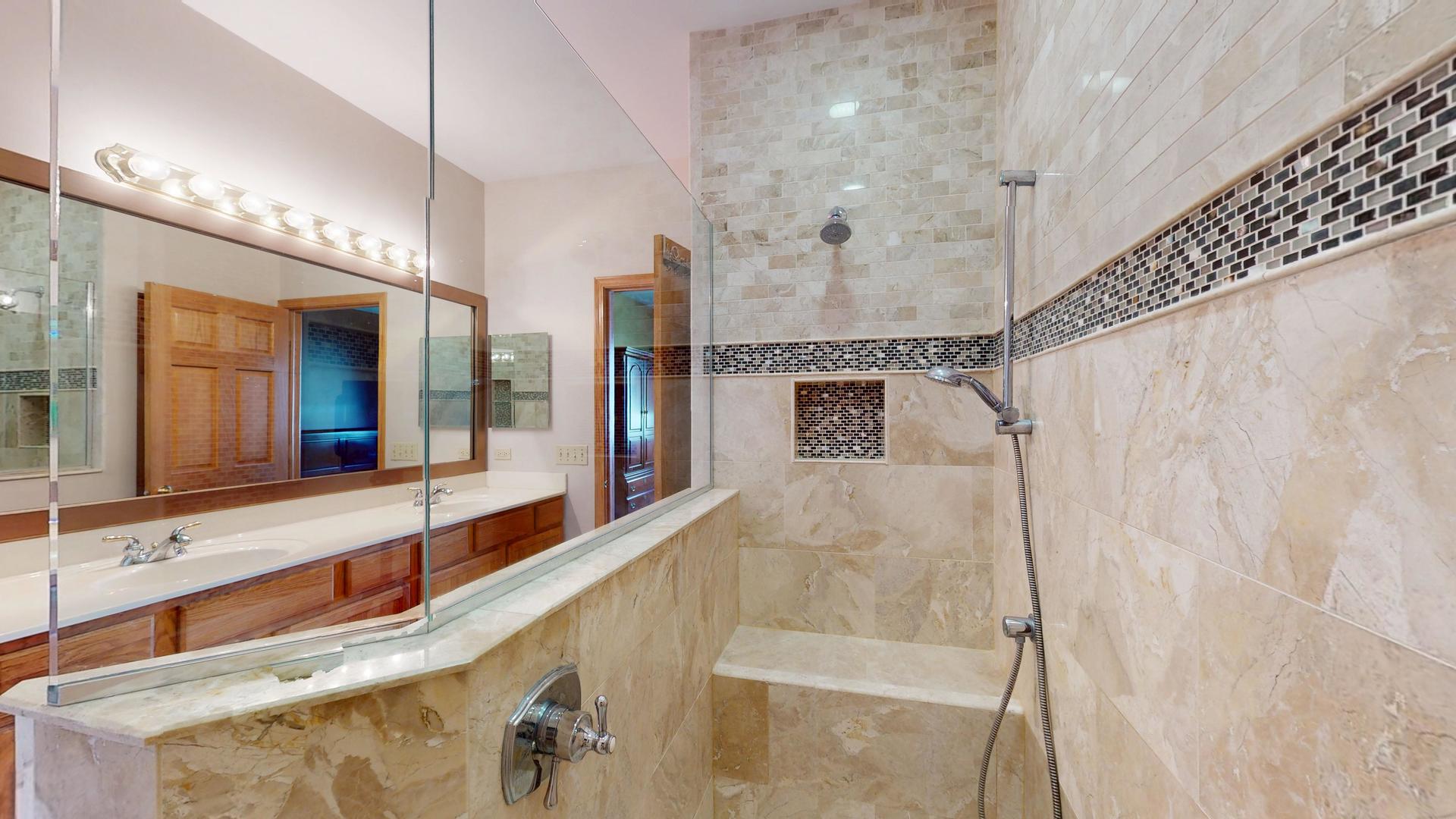 1486 W Grand Haven Road