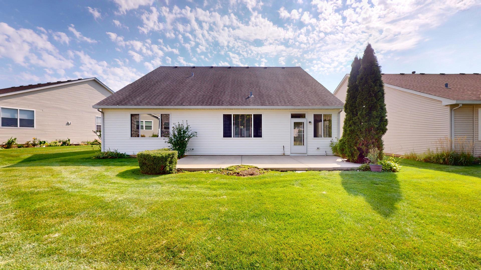1486 W Grand Haven Road
